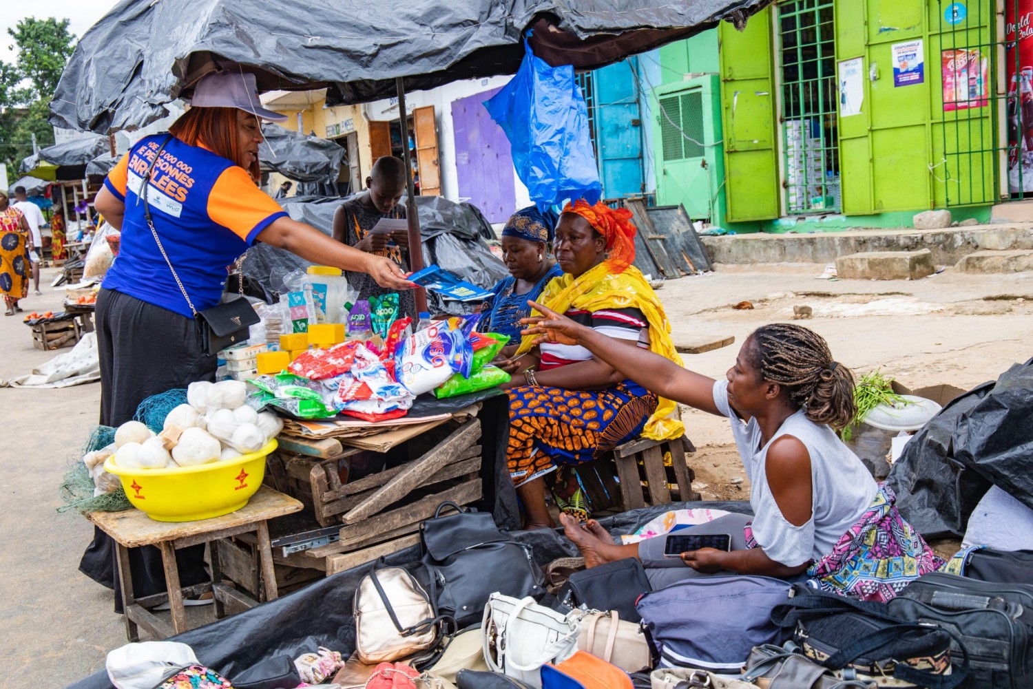 Côte d'Ivoire: Caravane CMU zéro cotisation, les hommes de Me Adama Kamara expliquent le projet aux populations d'Abobodoumé