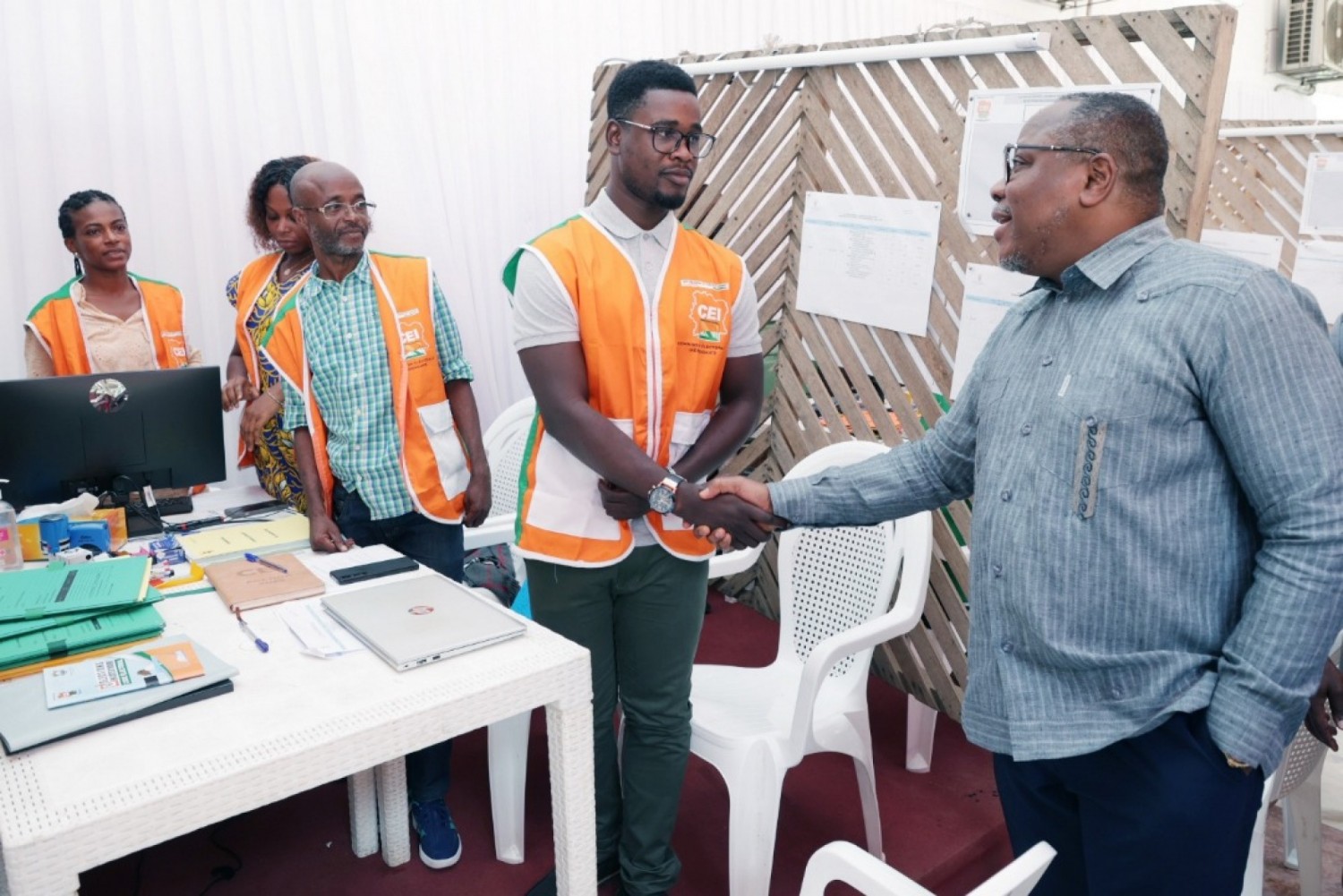 Côte d'Ivoire : Législatives 2025, Coulibaly-Kuibiert félicite ses collaborateurs pour le bon déroulement de la réception des dossiers de candidatures