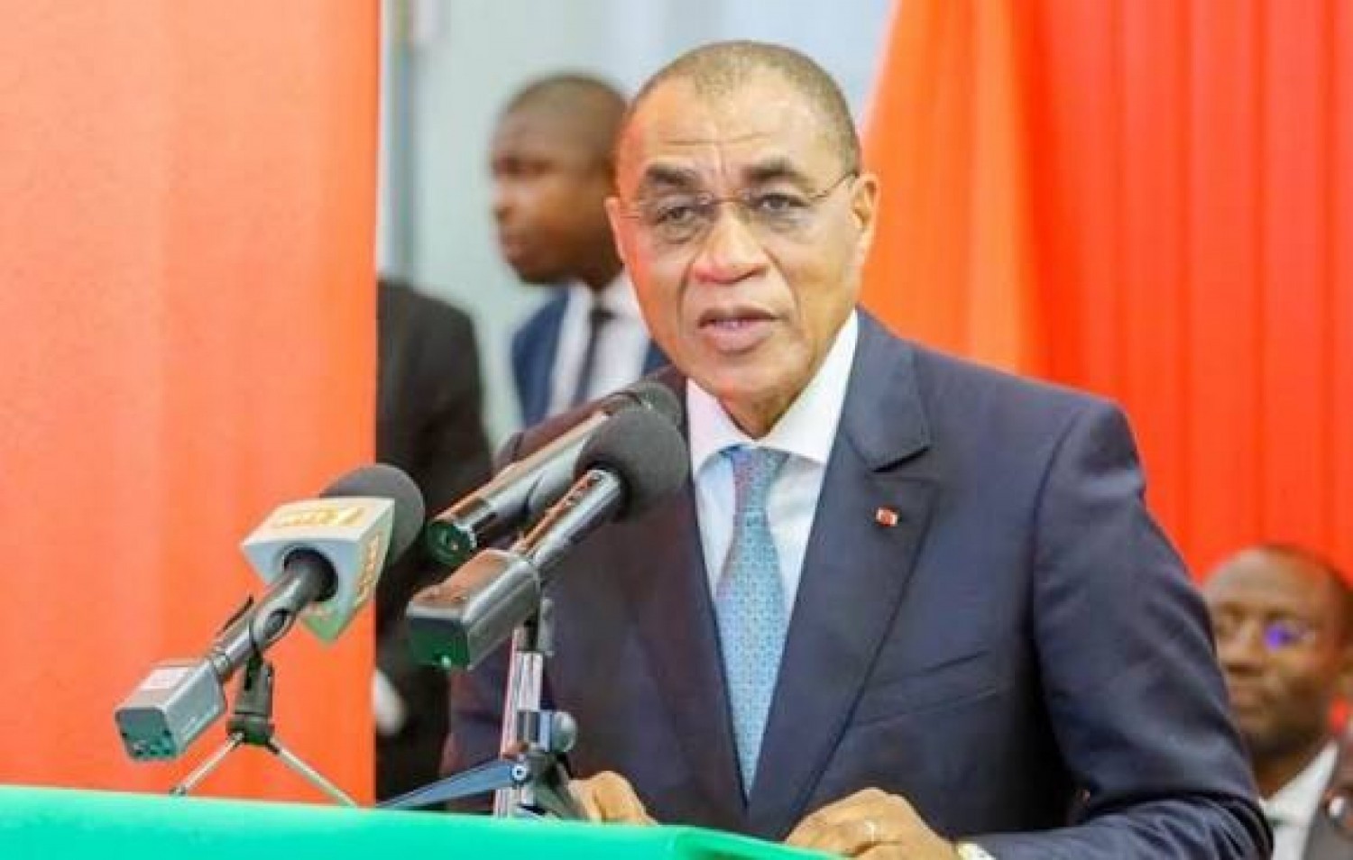 Côte d'Ivoire : Adama Coulibaly attendu devant le Parlement le 17 novembre pour débattre de la loi de règlement