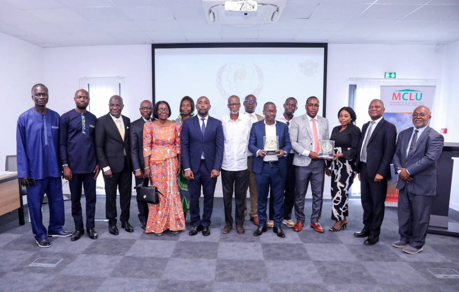 Côte d'Ivoire : Célébration des lauréats du Prix National d'Excellence 2025 dans le secteur du logement et du cadre de vie