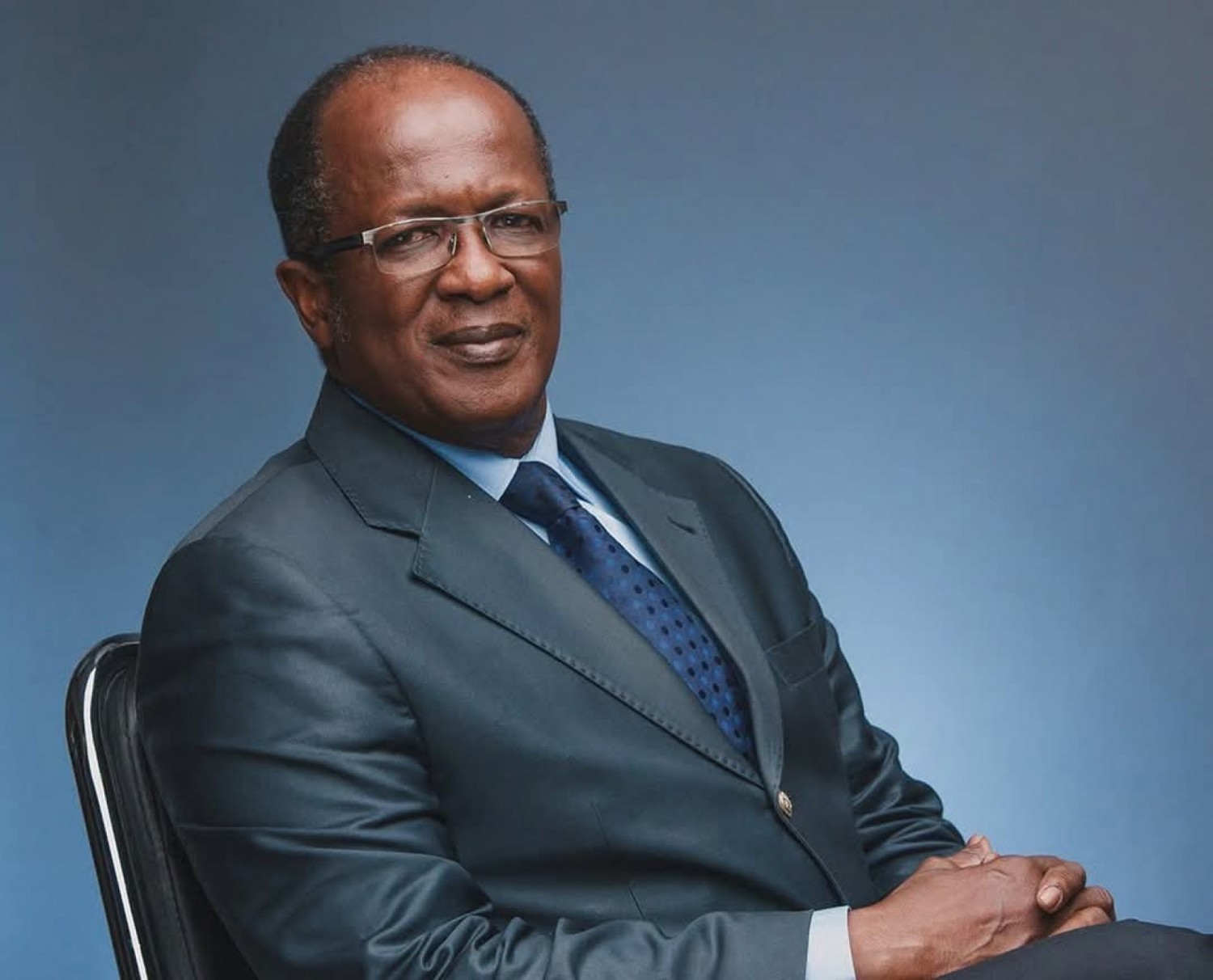 Côte d'Ivoire : Législatives 2025, Armand Ouegnin se lance à Grand-Bassam « au nom de son père »