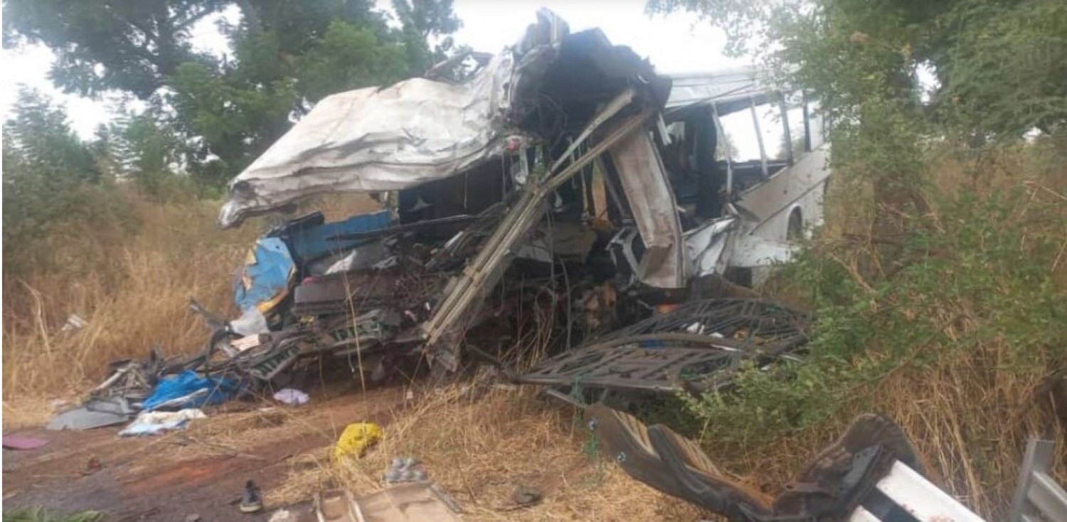 Côte d'Ivoire : Une collision entre un tracteur et un car a fait 03 morts à Zoukougbeu