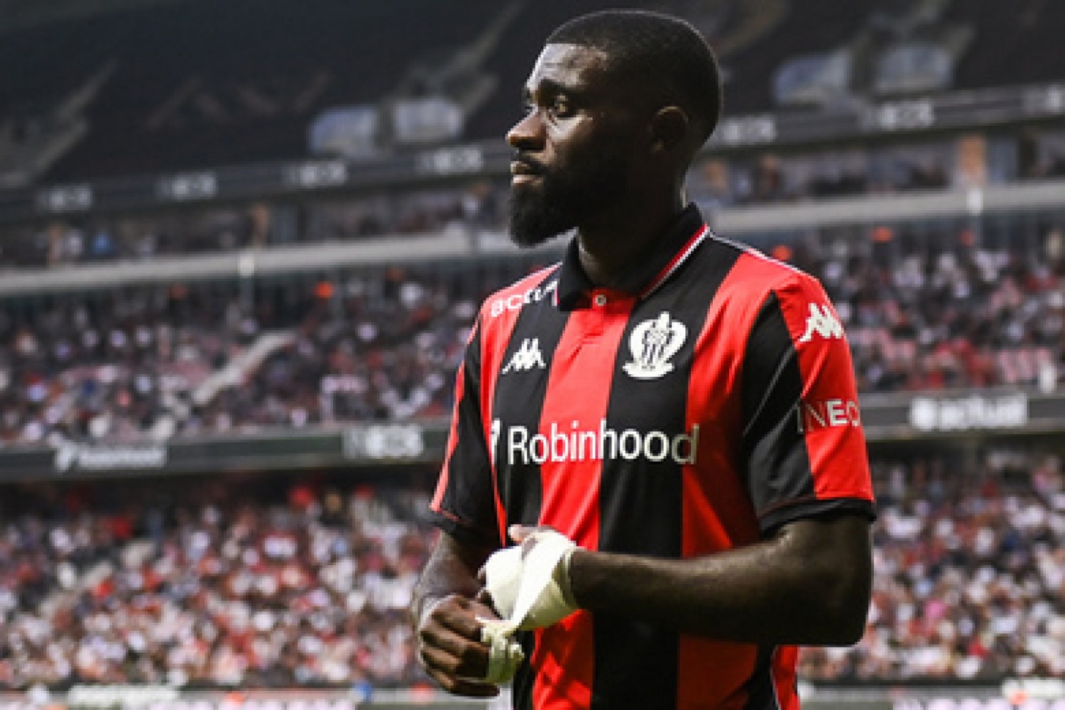 Côte d'Ivoire : Roué de coups par des supporters de Nice, Jérémie Boga se trouve extrêmement choqué par la situation, réactions de la LFP et du Ministre des sports français