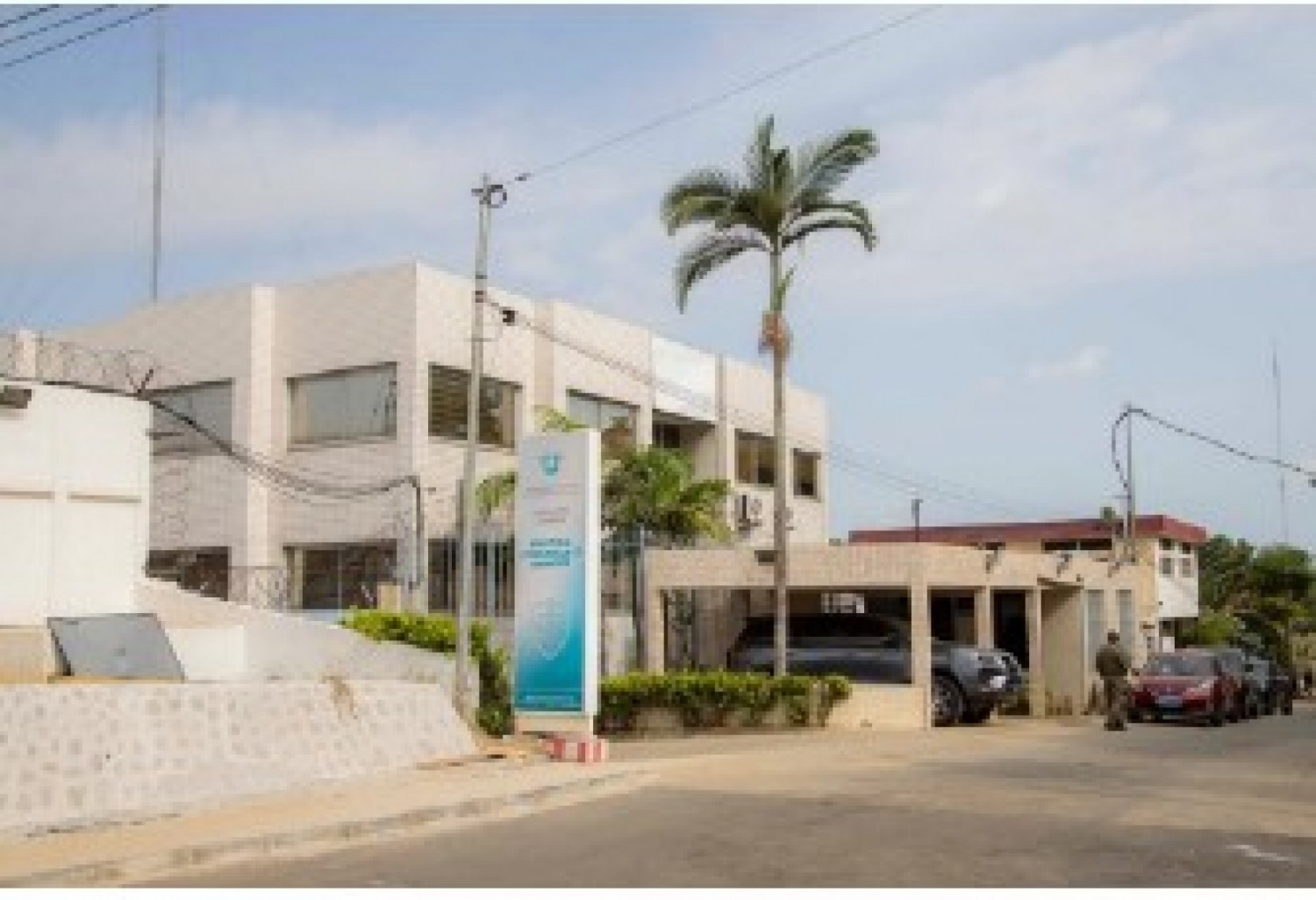 Côte d'Ivoire : PPEF, 5 ans  de prison requis contre une Chinoise pour importation et vente de produits pharmaceutiques sans autorisation