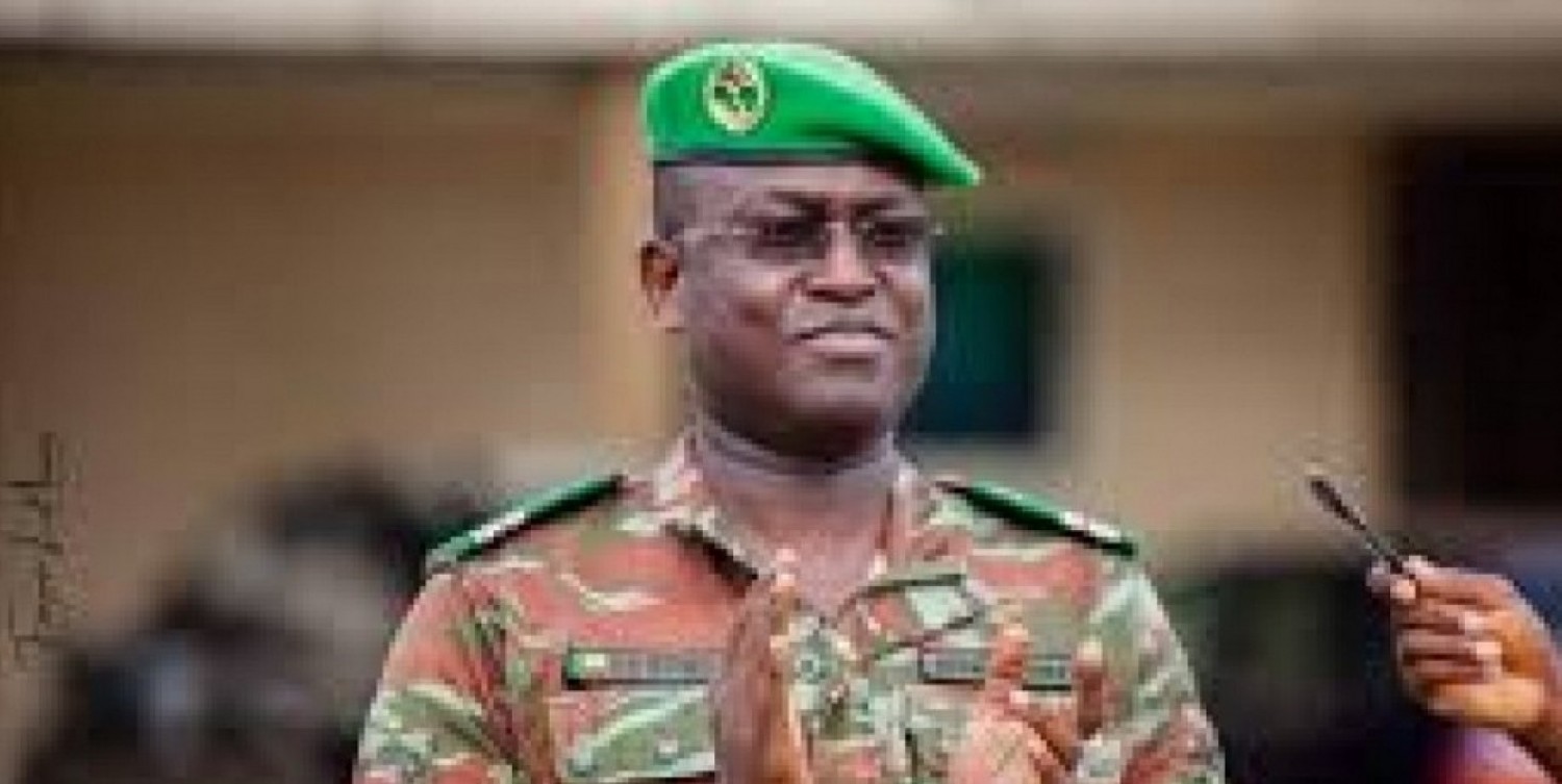 Bénin : « Tentative de putsch », Cotonou confirme l'appui secret de la France