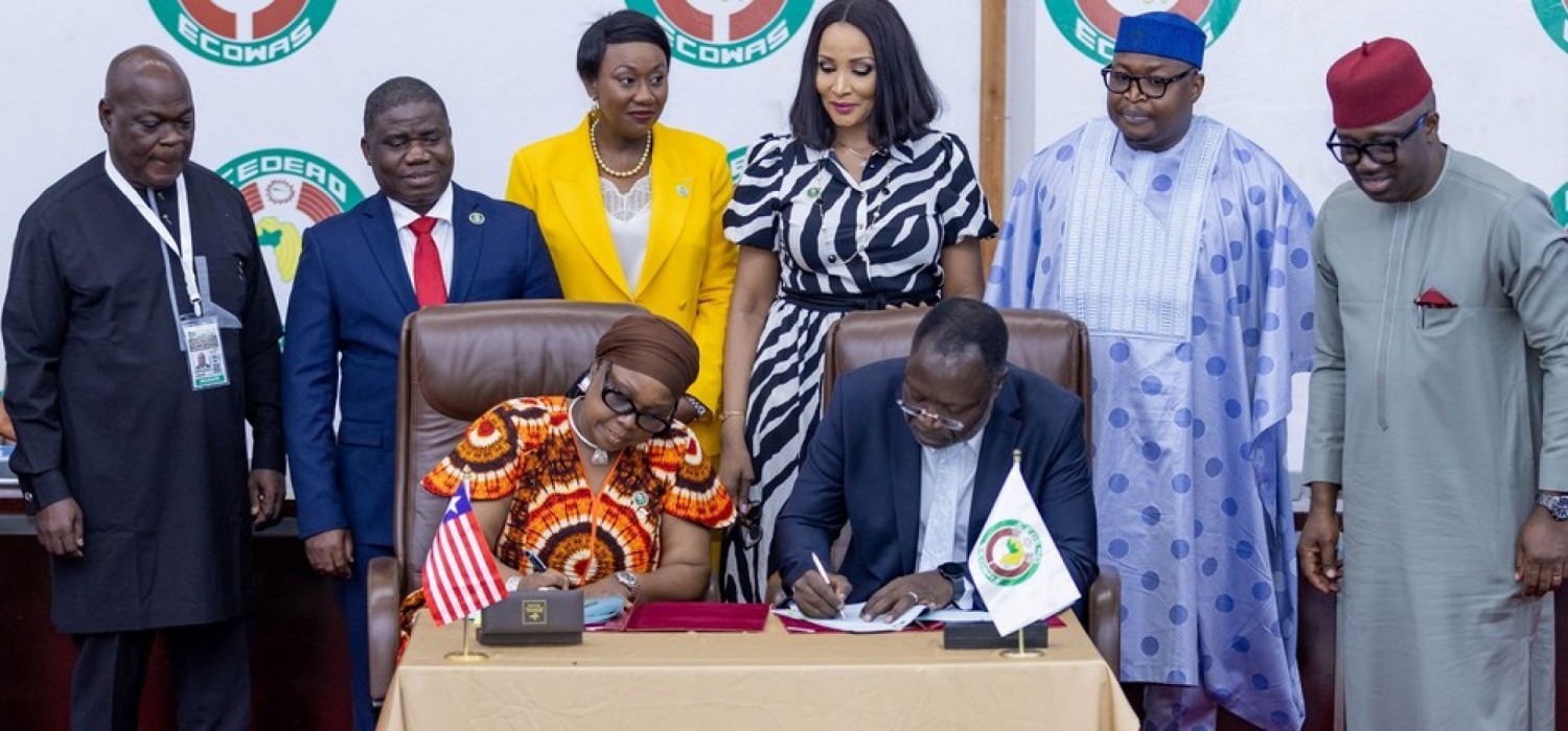Liberia :  Le gouvernement et la CEDEAO signent un accord pour abriter le siège du CDJS à Monrovia