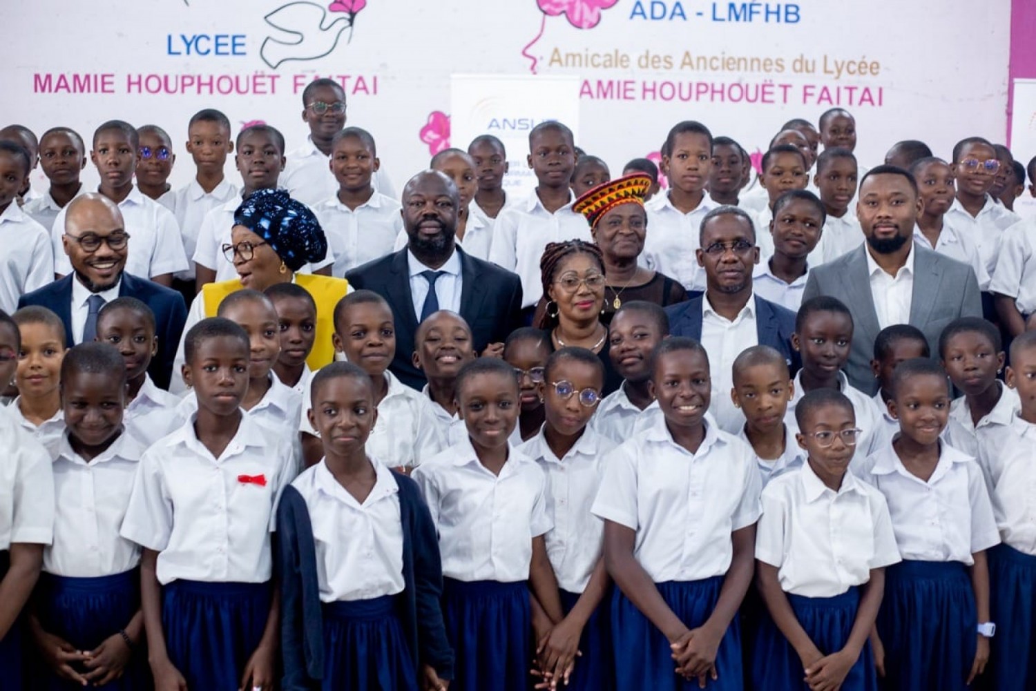 Côte d'Ivoire : Bingerville mise sur le numérique, l'ANSUT dote le lycée Mamie-Faitai d'un centre d'innovation de dernière génération