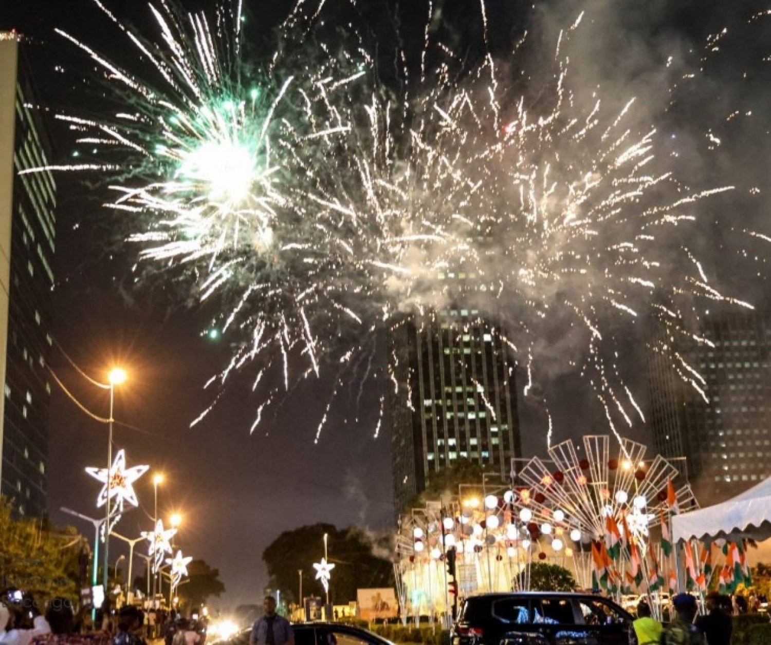 Côte d'Ivoire : Mise sous tension officielle de « Abidjan Ville Lumière-Édition 2025 », Bacongo rend un hommage appuyé à la Première Dame