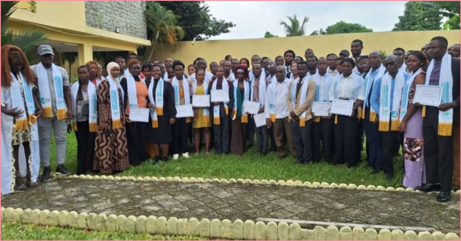 Côte d'Ivoire : 100 Jeunes Parlementaires formés à la mission d'Observation et d'Ambassadeur pour la Paix zone CEDEAO