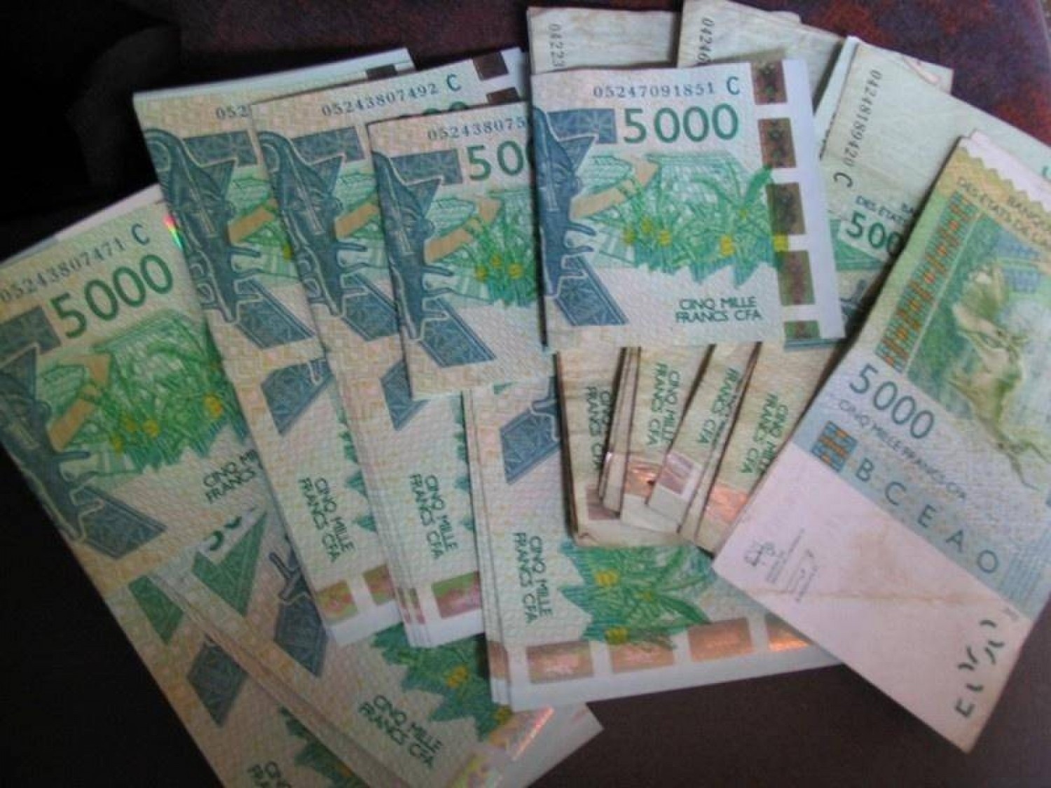 Côte d'Ivoire : Un Camerounais se disant multiplicateur  de billets de banques dans les mailles de la justice