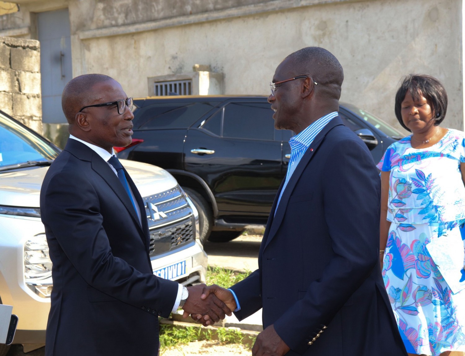 Côte d'Ivoire : Sécurisation des fêtes de fin d'année, le Ministre Vagondo chez les  Pompiers Civils insiste sur l'importance des actions de prévention, plus de 2000 éléments sur le terrain