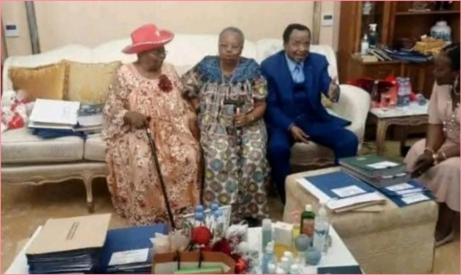 Cameroun : Images du nouvel An de Paul Biya entre festivités et dossiers