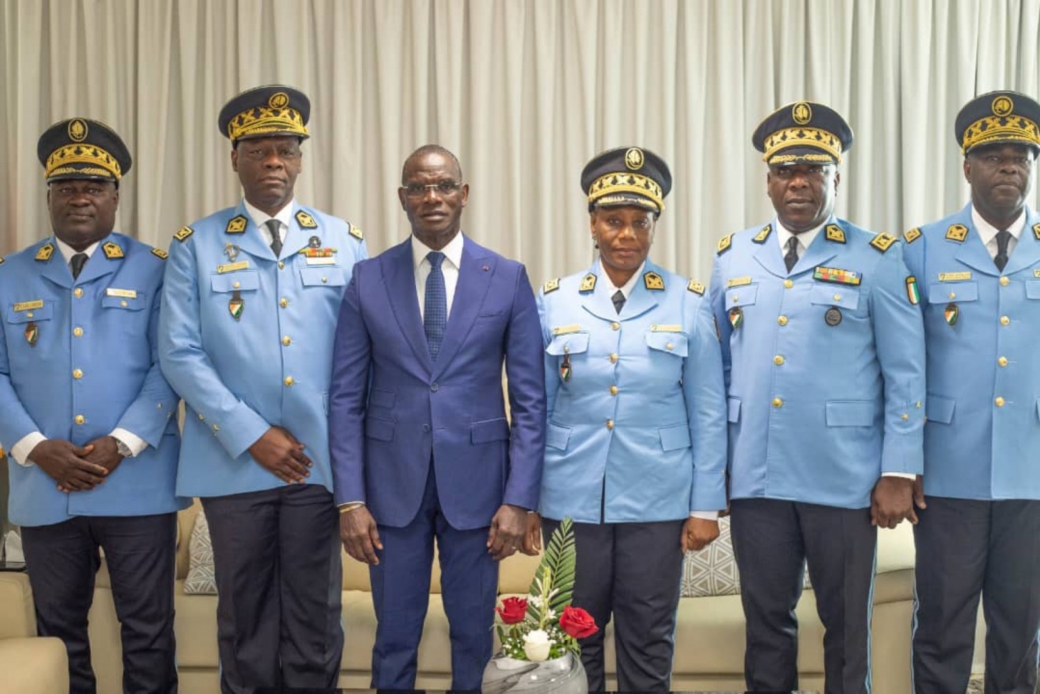 Côte d'Ivoire : Recevant les nouveaux Promus  de la Police, Vagondo : « Ces  distinctions viennent consacrer leur mérite et leur engagement professionnel »