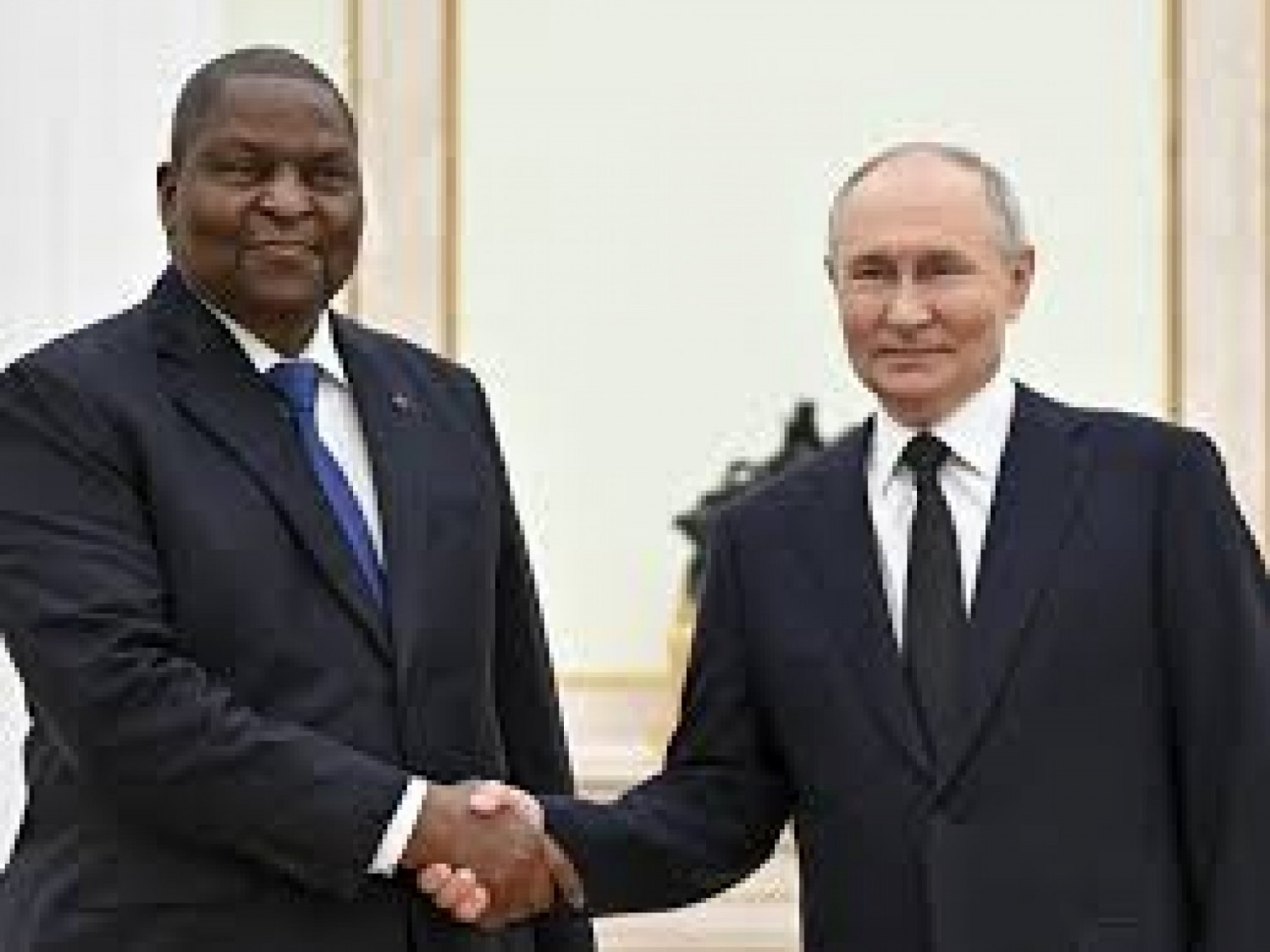 Centrafrique : Touadéra invite Vladimir Poutine à une visite officielle à Bangui