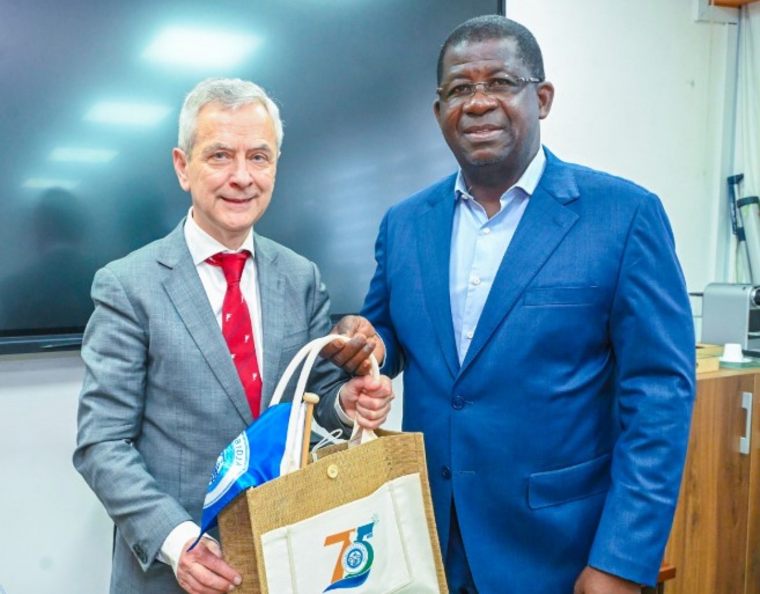 Côte d'Ivoire-Belgique : Abidjan et Anvers veulent développer leur  coopération portuaire