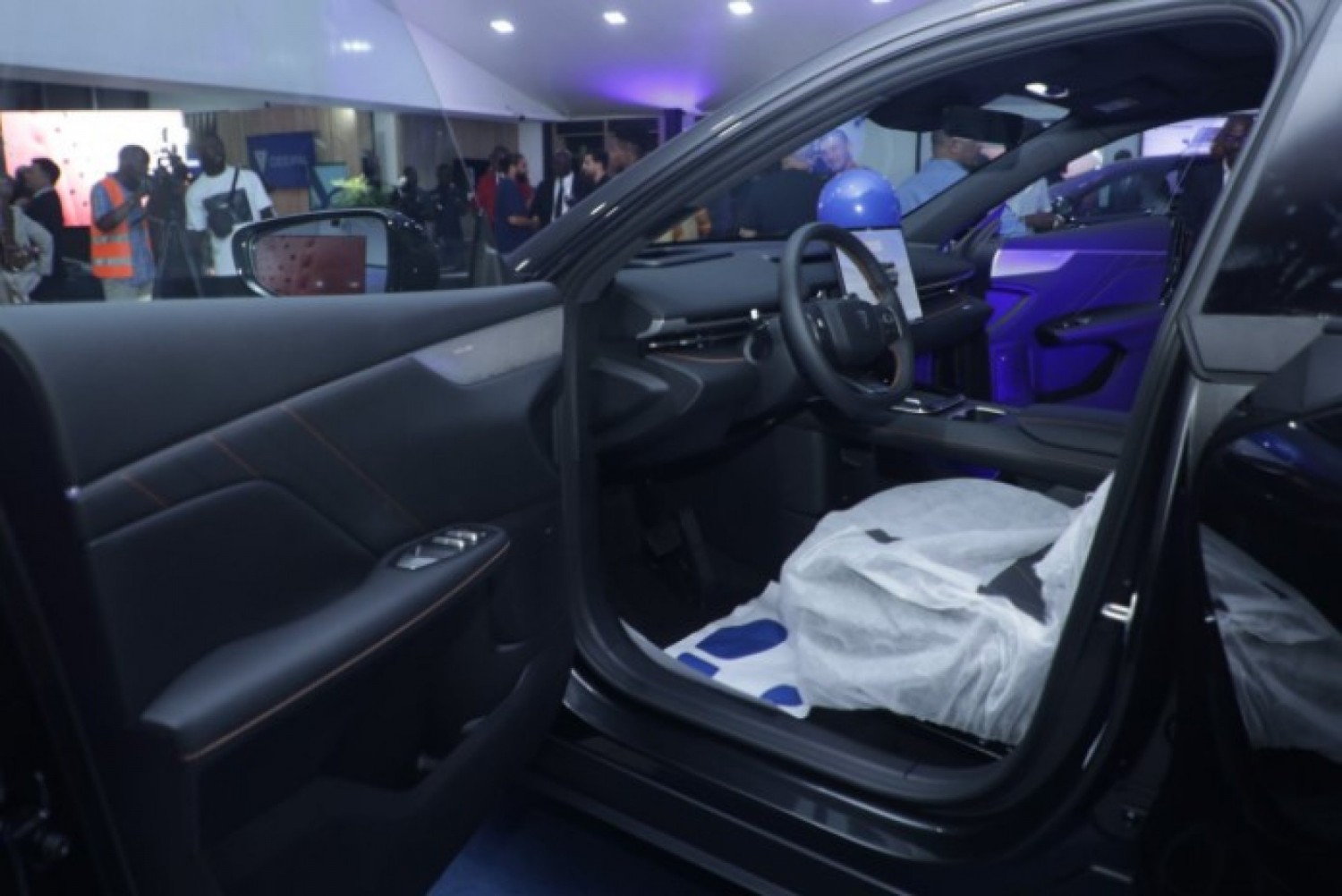 Côte d'Ivoire : Un constructeur automobile chinois lance à Abidjan sa marque dédiée aux véhicules électriques et aux nouvelles mobilités