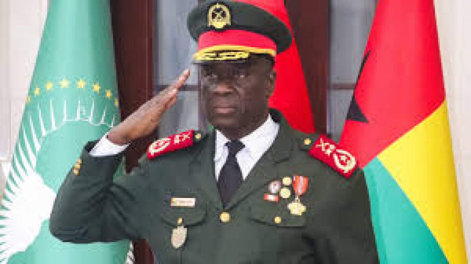 Guinée-Bissau : Le président de la transition Horta Inta-A promu général d'armée