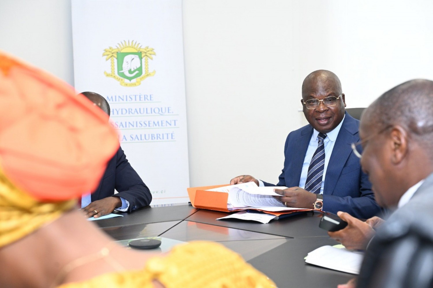 Côte d'Ivoire : Le Ministre de l'Hydraulique Amédé Kouakou et les acteurs du secteur font  un point approfondi sur les enjeux liés à l'accès à l'eau potable