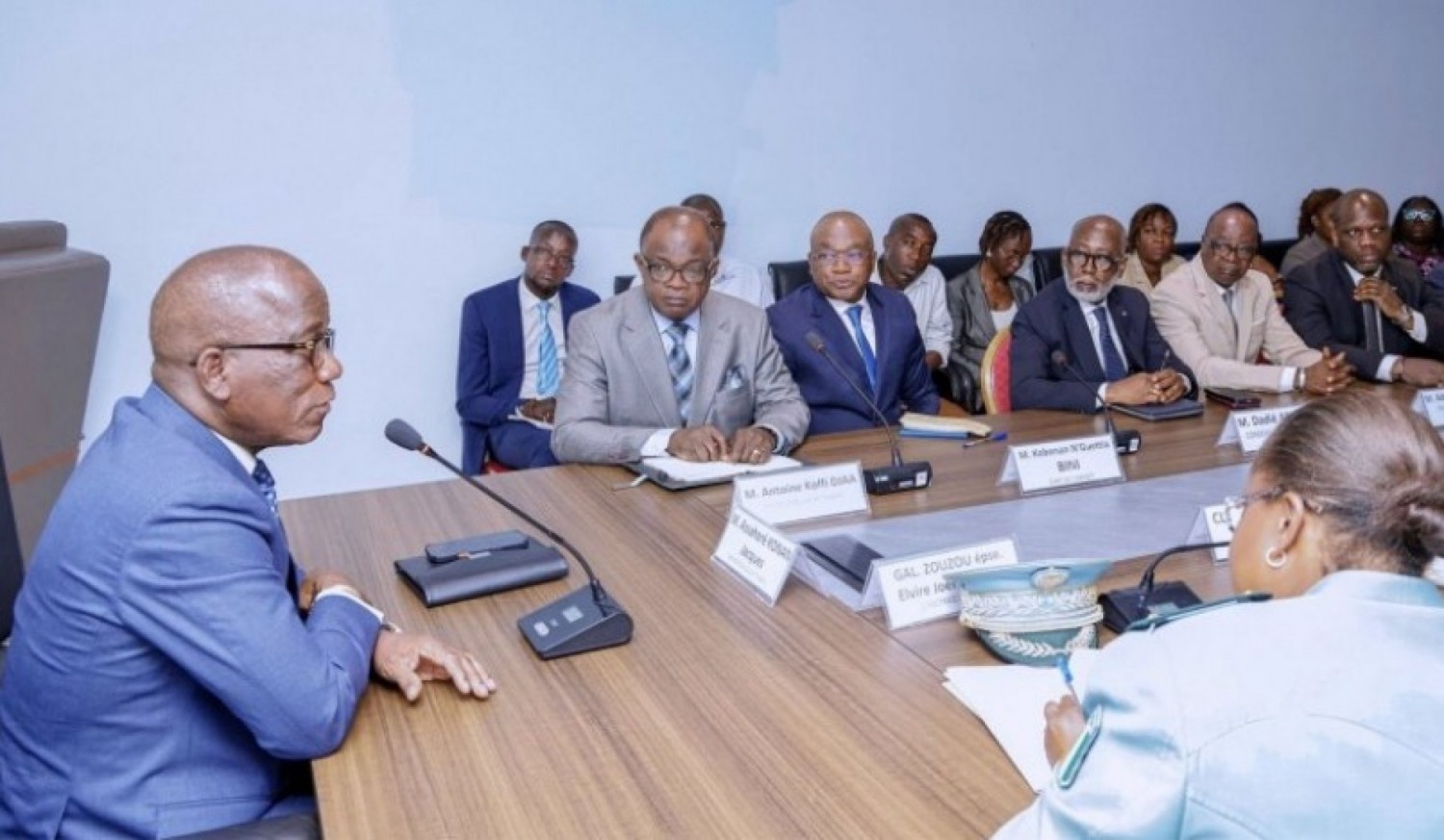 Côte d'Ivoire : Eaux et Forêts, Jacques Assahoré rassure les membres du  cabinet et précise qu'il n'est pas venu se substituer aux techniciens