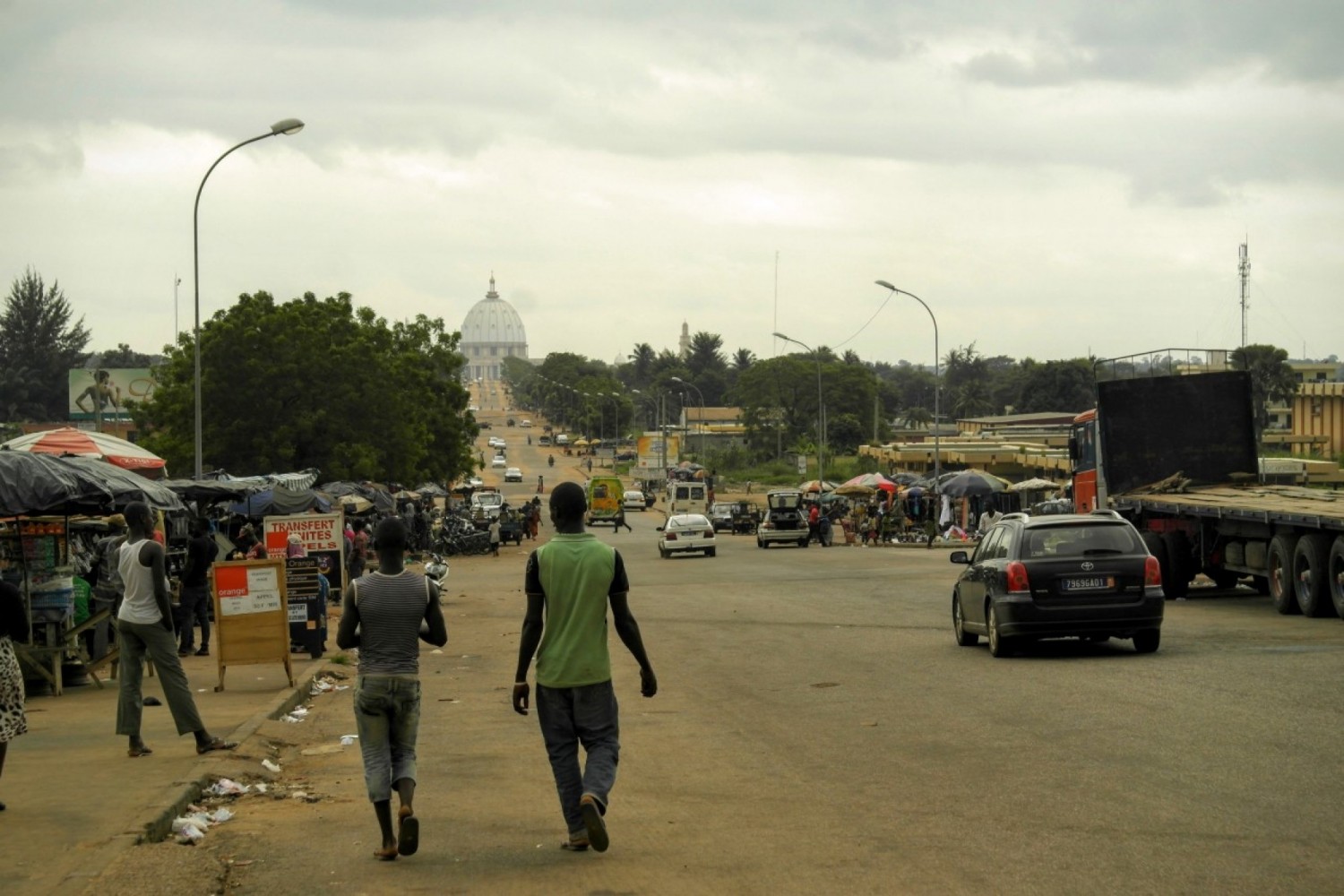 Cote d'Ivoire : Grève des taxis à Yamoussoukro, la ville paralysée après le retrait de 60 permis de conduire des chauffeurs utilisant le gaz butane  comme carburant