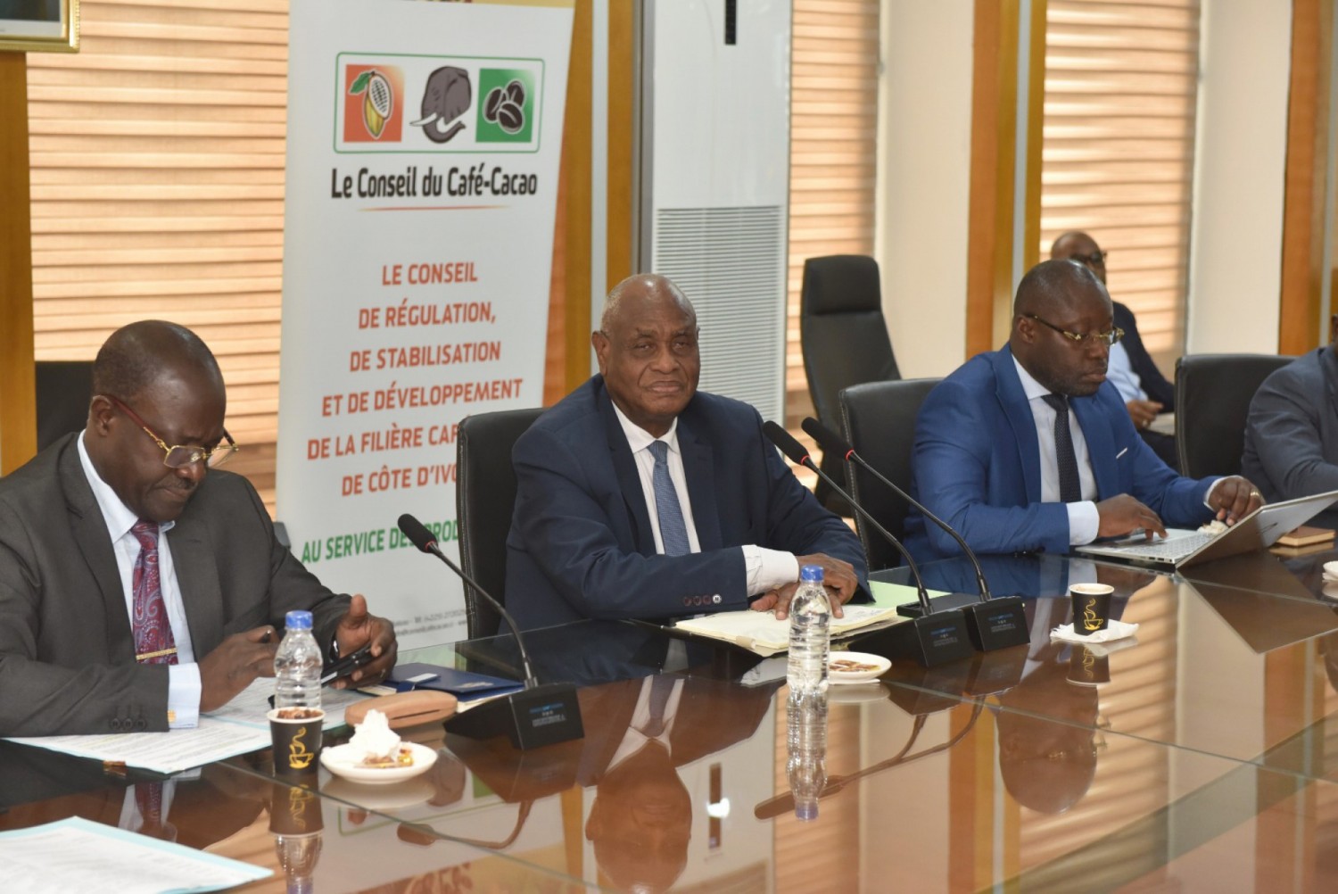 Côte d'Ivoire : Le Conseil du Café-Cacao expose la chaine des opérations commerciales du café-cacao à des experts du Ministère de l'Agriculture brésilien