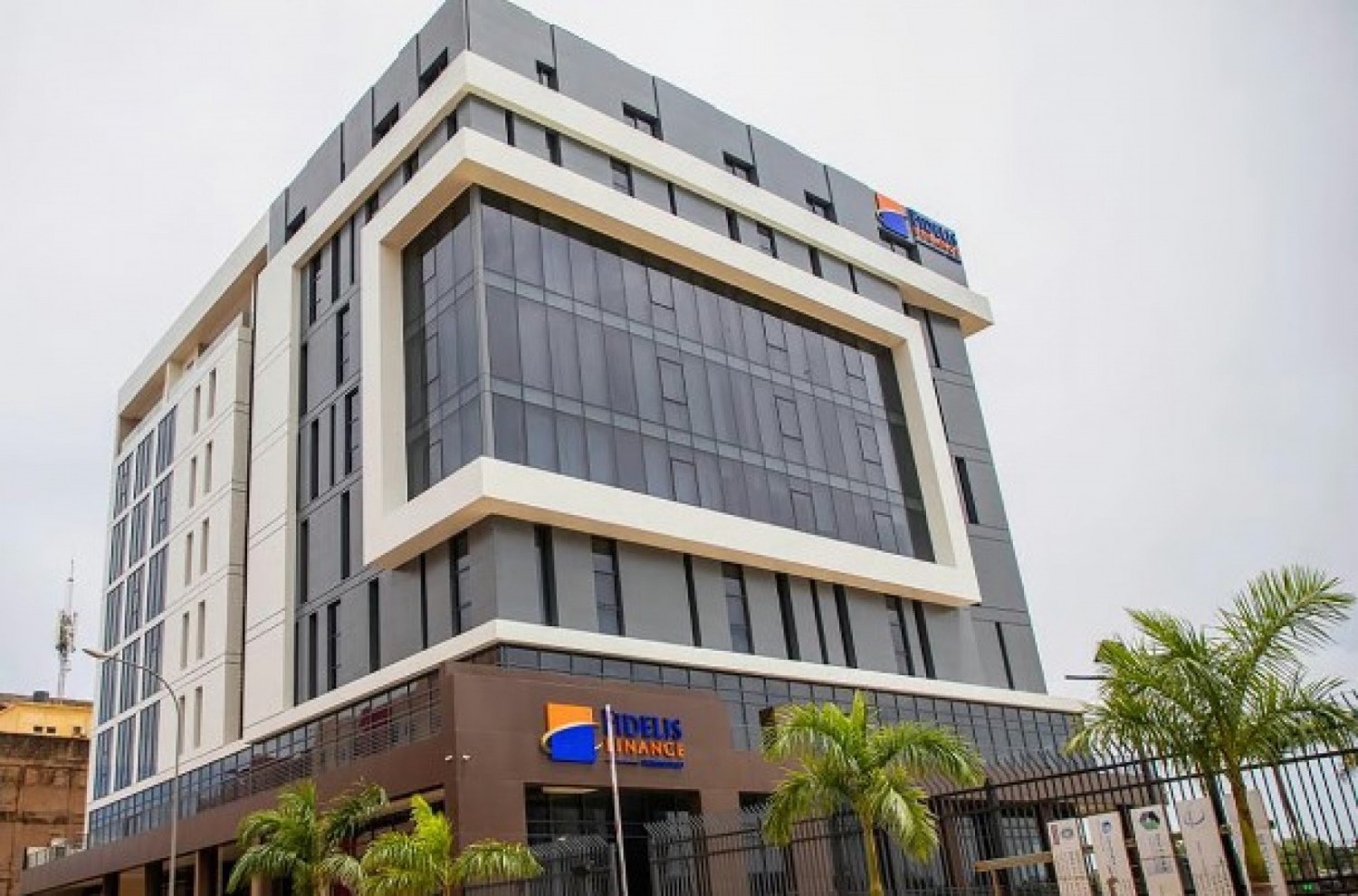 Côte d'Ivoire : Un établissement financier et 04 de ses cadres devant le tribunal correctionnel, ce que l'on sait de cette affaire