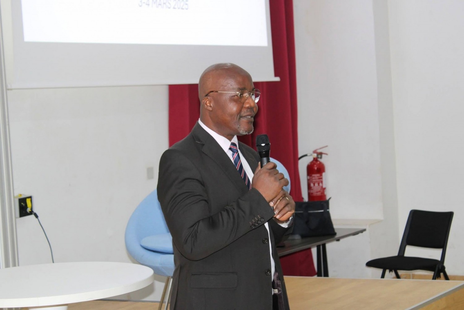 Côte d'Ivoire : Nomination du Professeur Zoueu  Jérémie au poste de Directeur Général du Centre Suisse de Recherches Scientifiques (CSRS)