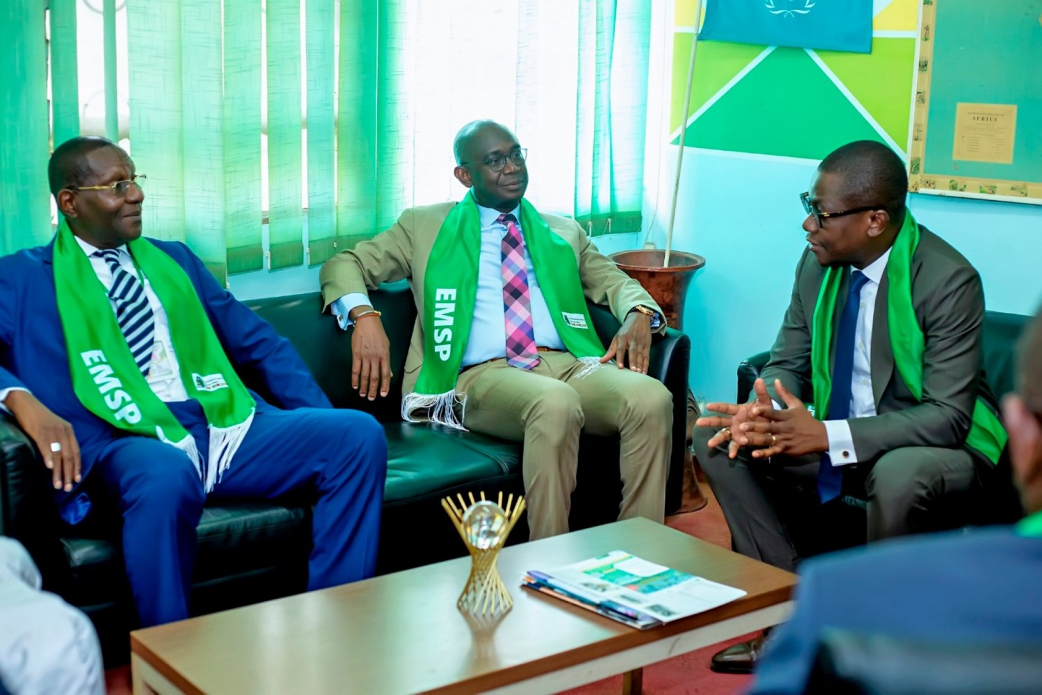 Côte d'Ivoire : Transition numérique, Djibril Ouattara accélère la cadence et initie une immersion stratégique à l'ESATIC, l'EMSP et La Poste CI