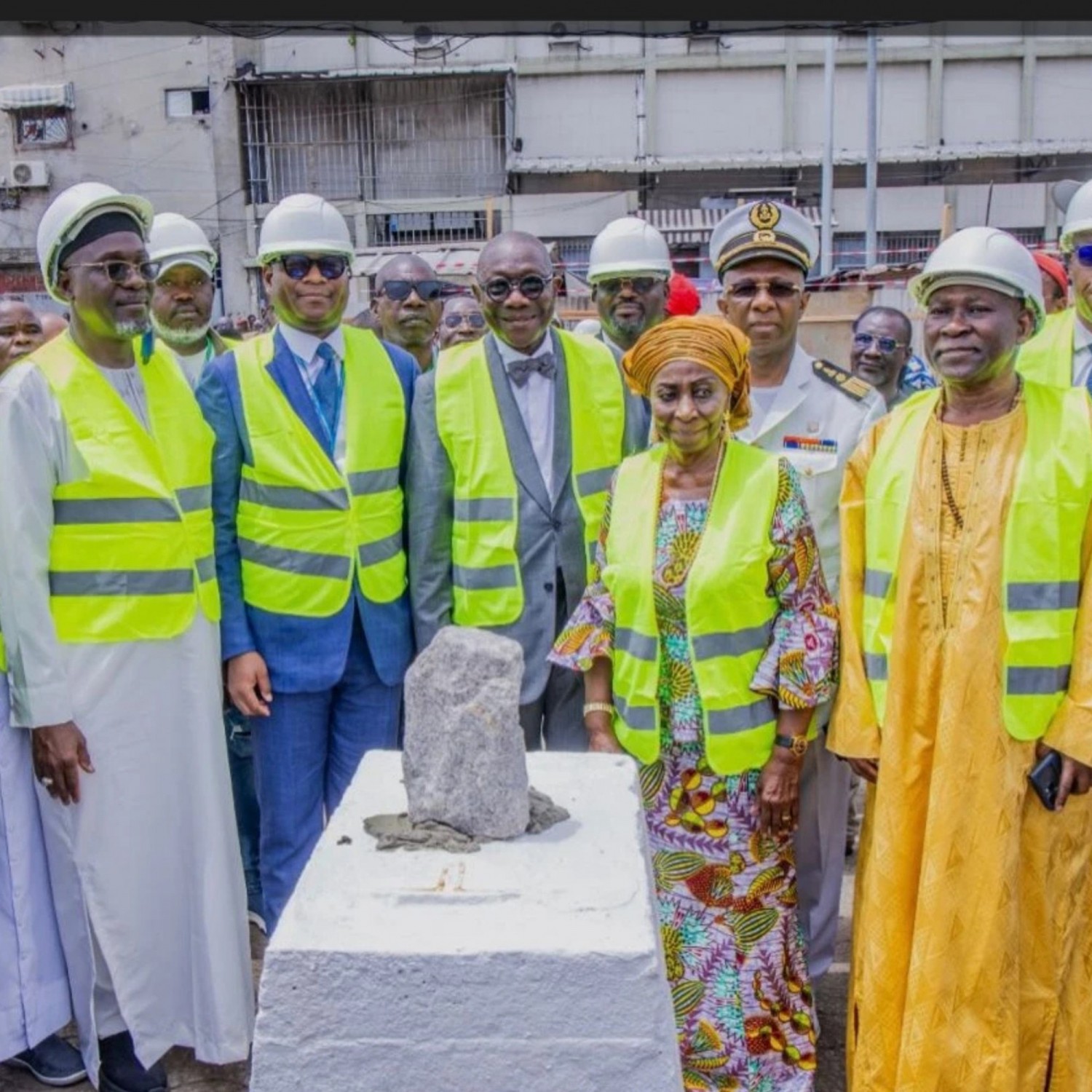 Côte d'Ivoire : Après le déguerpissement des commerçants, lancement de la construction d'un nouveau marché aux poissons au port d'Abidjan