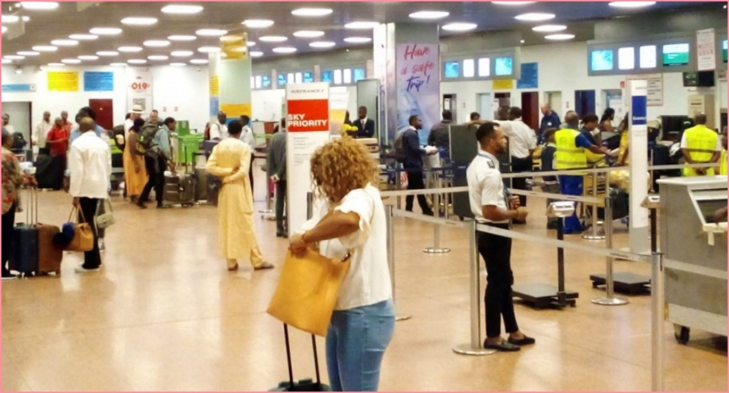 Cameroun : 3 442 enseignants fantômes fonctionnaires en exil, pourquoi les jeunes Camerounais fuient-ils ?