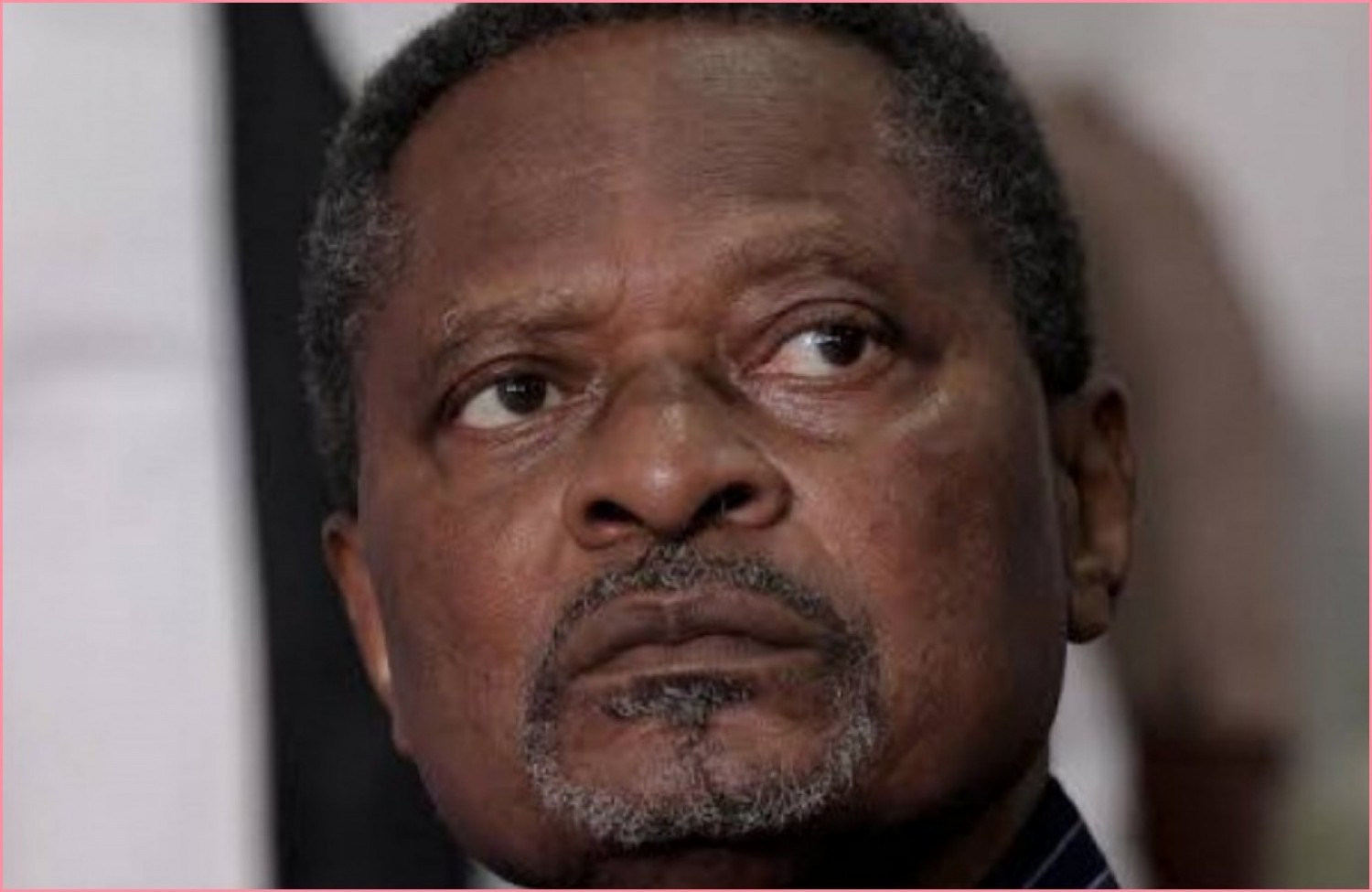 Cameroun : Décès d'Anicet Ekane, l'autopsie conclut à une mort naturelle, une conclusion qui ne convainc pas tout le monde