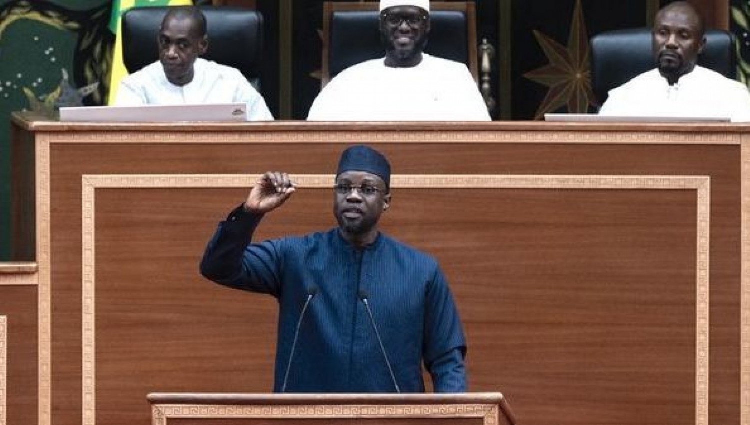 Sénégal : Ousmane Sonko annonce un projet de loi contre les relations homosexuelles