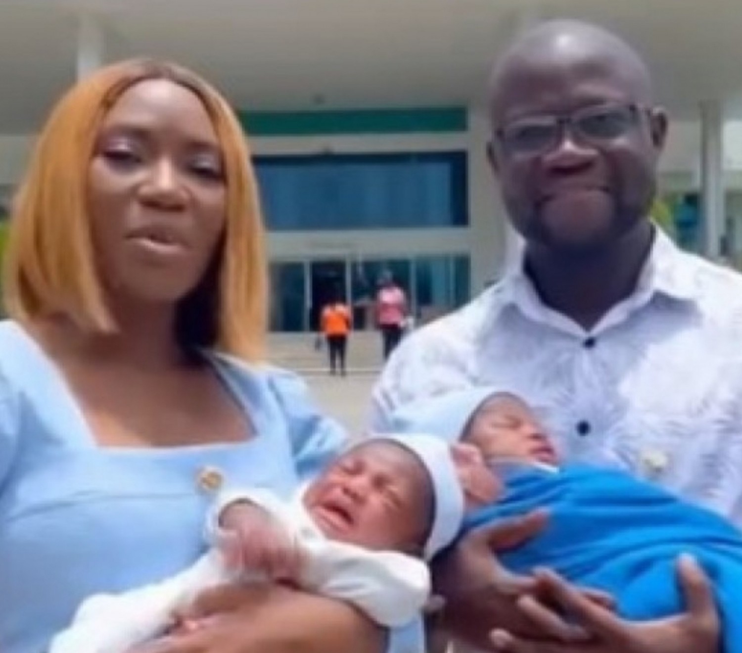 Côte d'Ivoire : Un couple prétend avoir été guéri de l'infertilité, le CHU d'Angré alerte l'opinion sur de telles publicités qui pourraient relever de l'arnaque