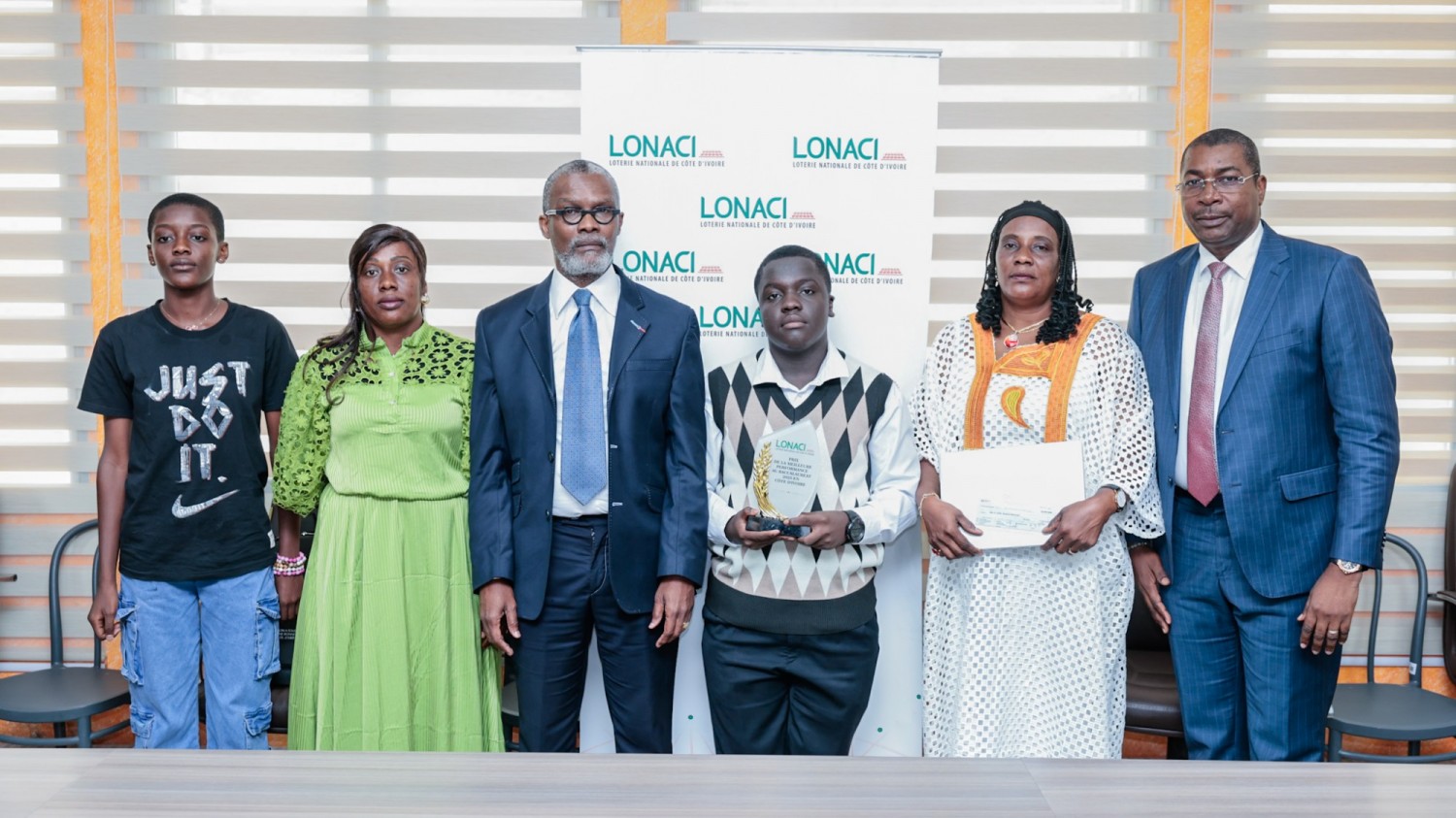 Côte d'Ivoire : Baccalauréat 2025, la LONACI honore le major national et réaffirme son engagement pour l'excellence