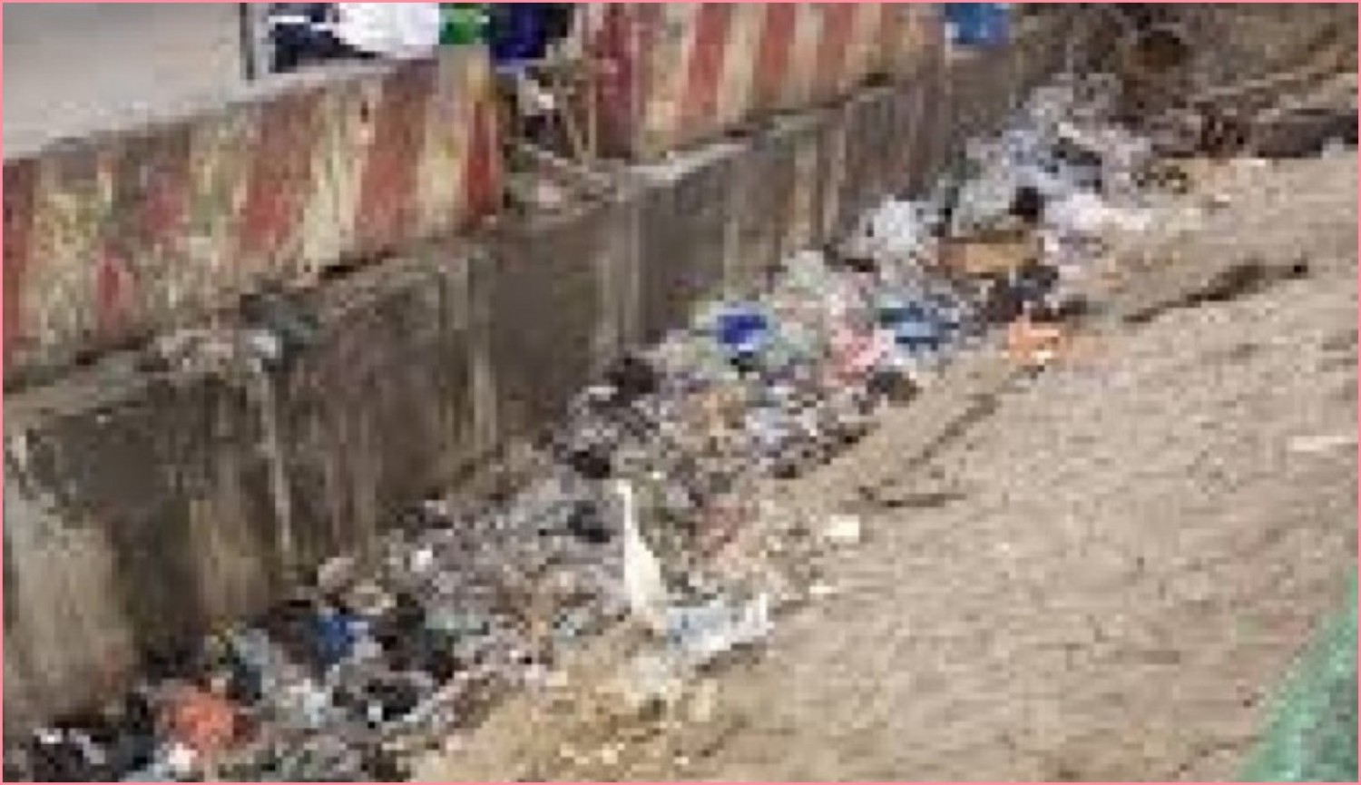 Côte d'Ivoire : Abobo, la salubrité en péril, les caniveaux transformés en dépotoirs en période de fêtes