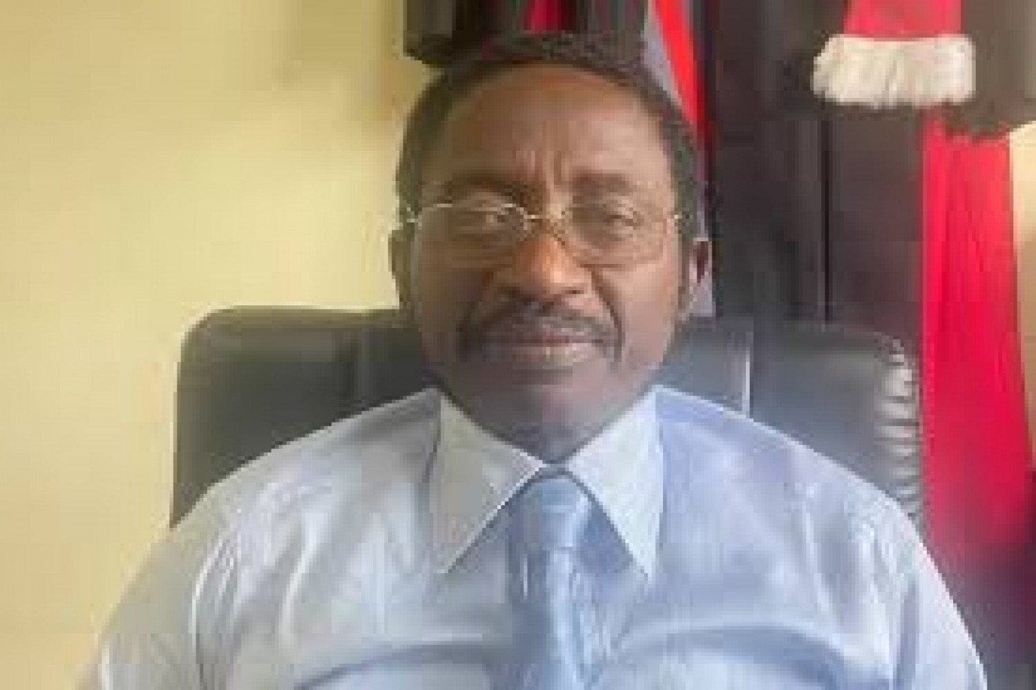 Cameroun : Tribunal militaire, Aba'a Oyono engage des poursuites contre la gendarmerie pour arrestation musclée