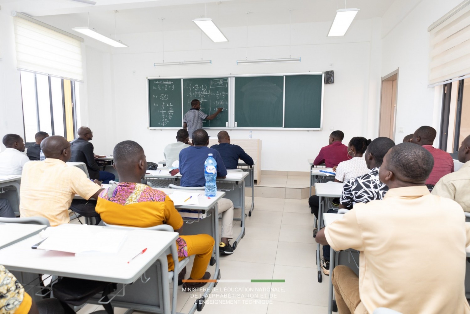 Côte d'Ivoire : Recrutement de 2000 Enseignants Contractuels en Mathématiques et Sciences Physiques,  lancement  la 1ère Session de formation