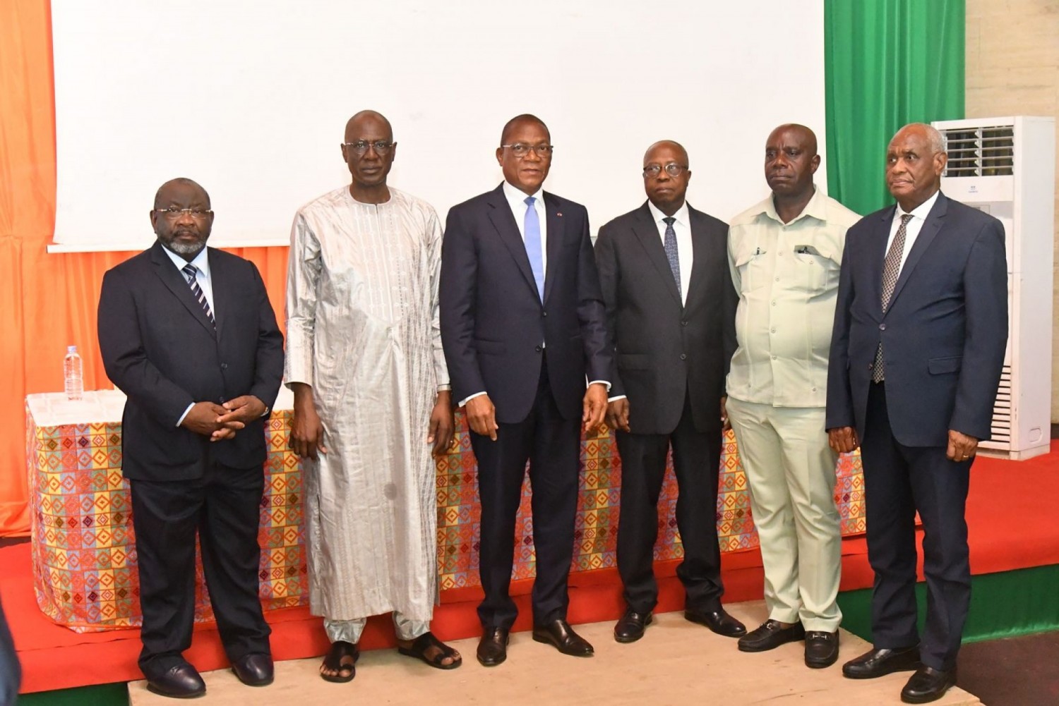 Côte d'Ivoire : Filière cacao, l'État et les producteurs scellent la fin de la crise et préparent un nouveau départ