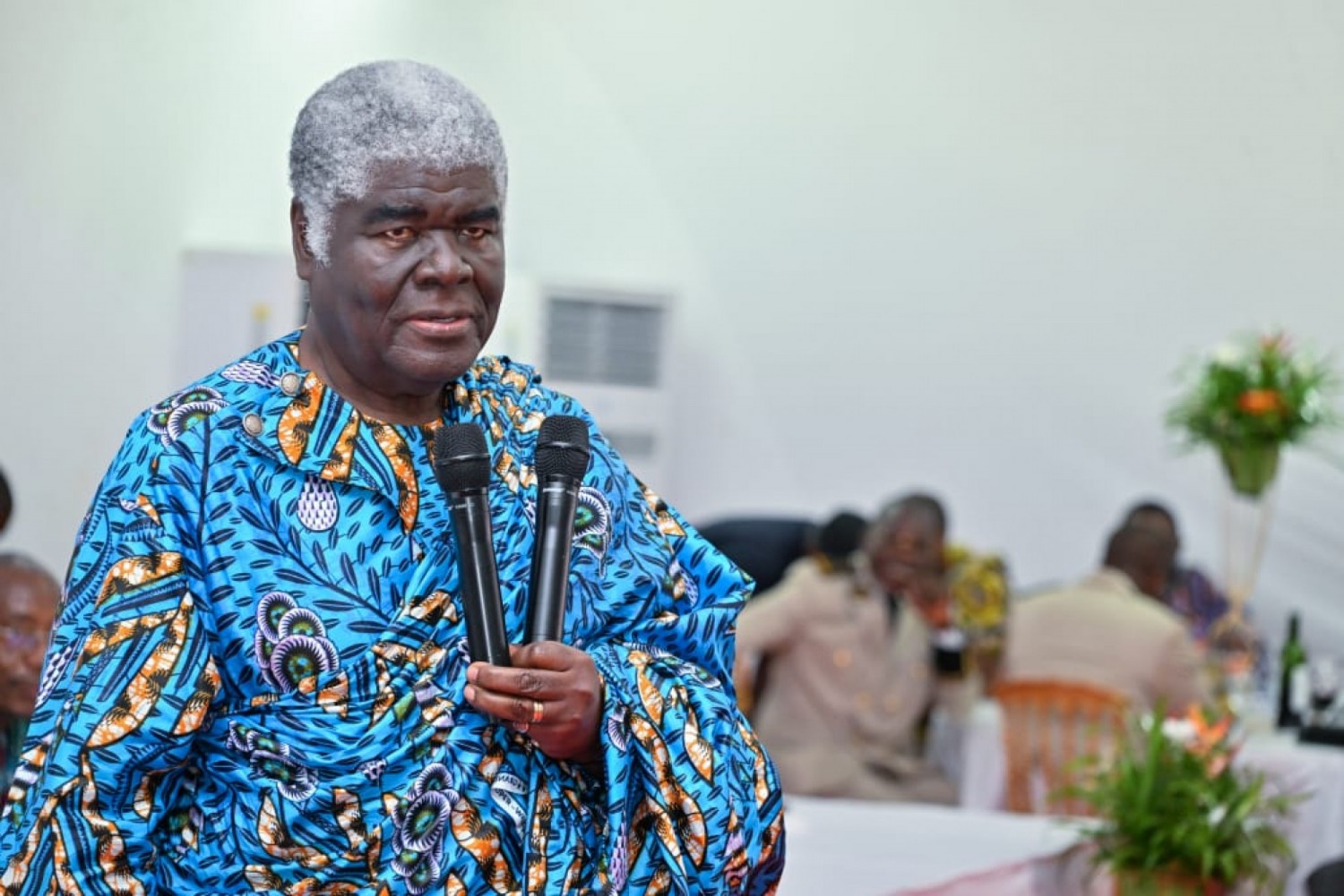 Côte d'Ivoire : A Songon Abiaté, Beugré Mambé prêche l'humilité et annonce des projets majeurs pour les Grands Ponts