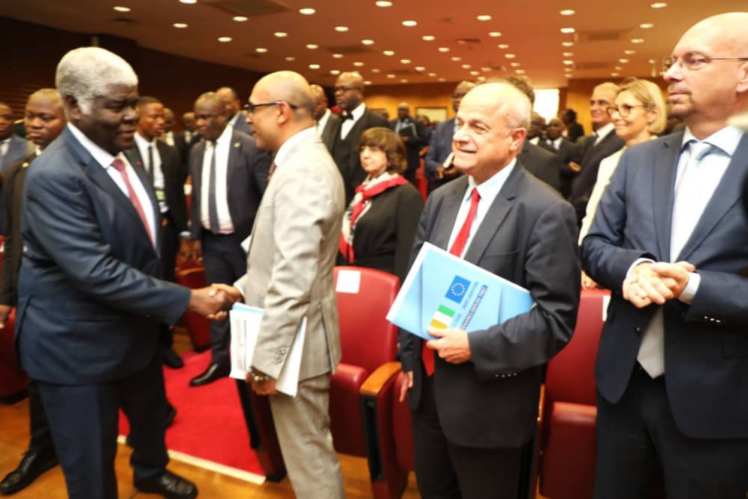 Côte d'Ivoire : Coopération UE-Abidjan, sur la période 2020 à 2025  les échanges s'élèvent en moyenne à 5027 milliards FCFA