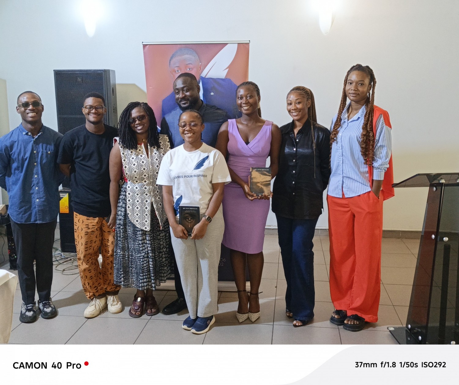 Côte d'Ivoire : Littérature, Camille Anoh réinvente “Les yeux mouillés” dans un spectacle mêlant théâtre, danse et cinéma