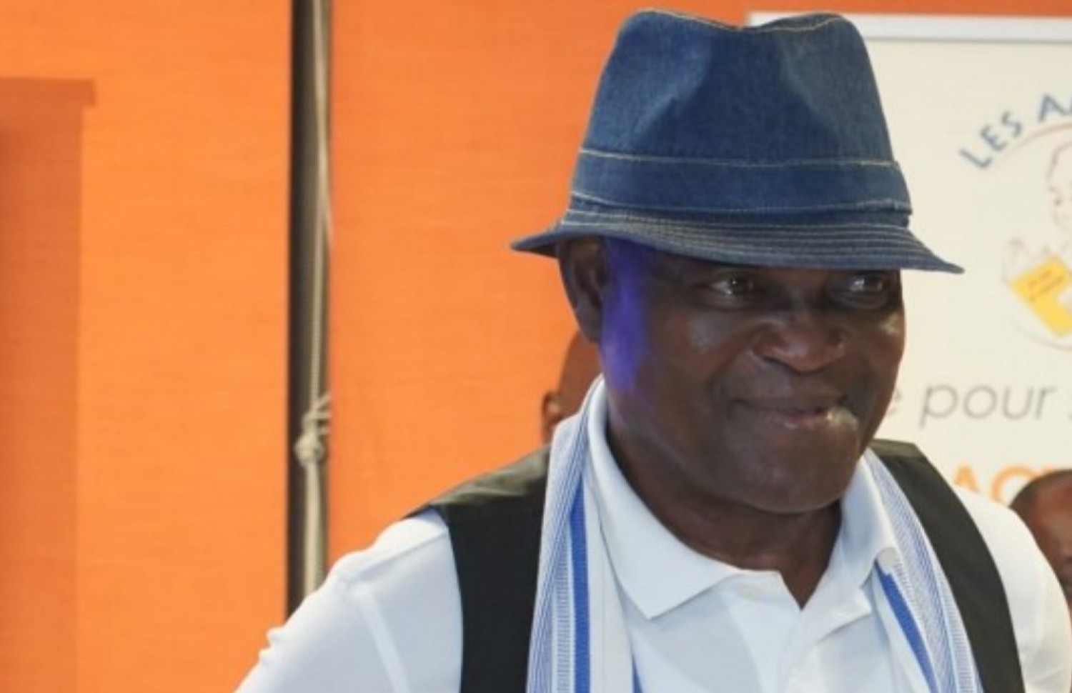 Côte d'Ivoire : Littérature, Tiburce Koffi sacré Prix littéraire Jean-Marie Adiaffi pour son dernier livre « Dja'nvouê ! »