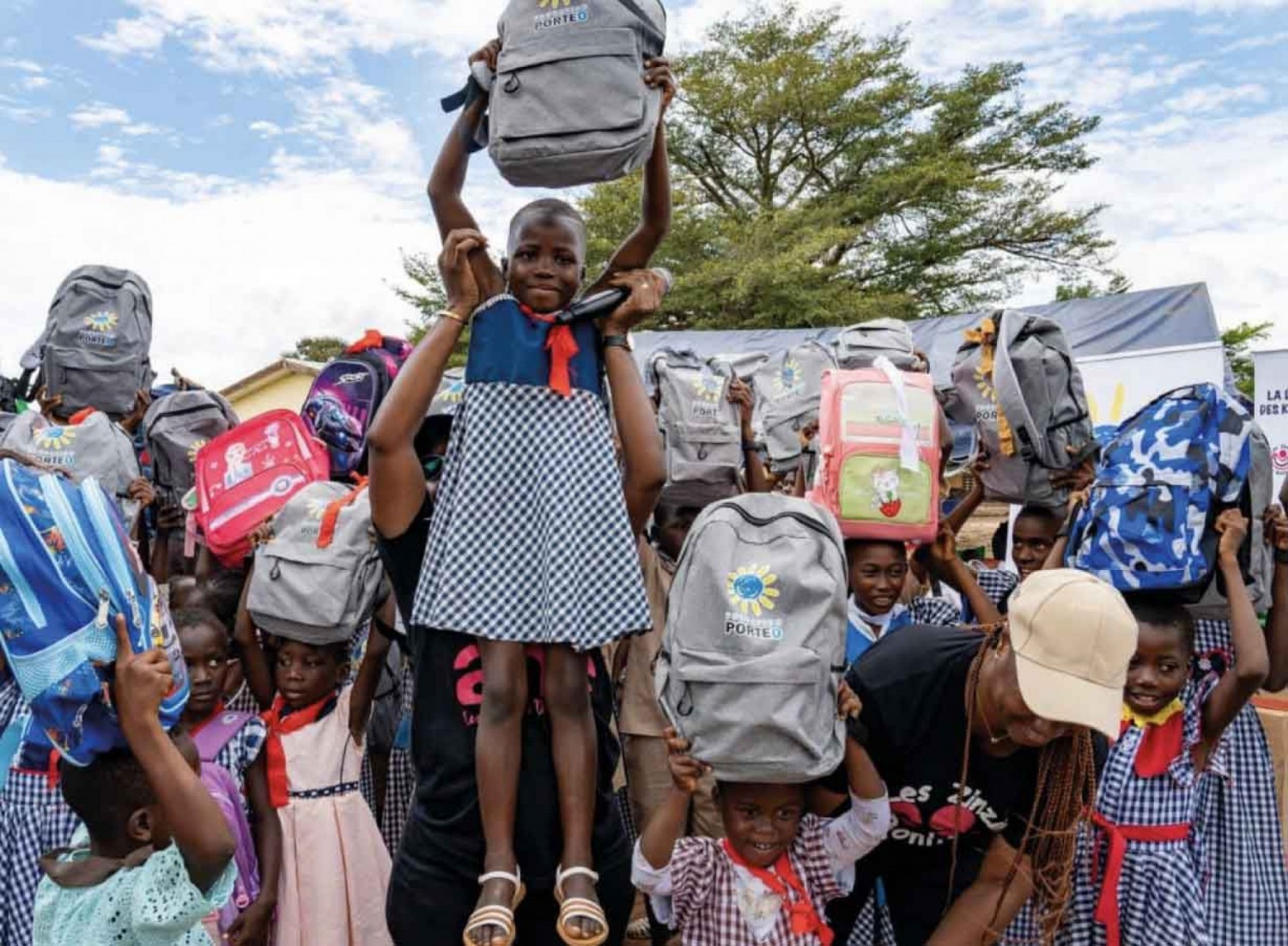 Côte d'Ivoire : De l'incertitude à l'espoir, comment la Fondation Porteo change le destin de nombreux élèves et étudiants en difficulté