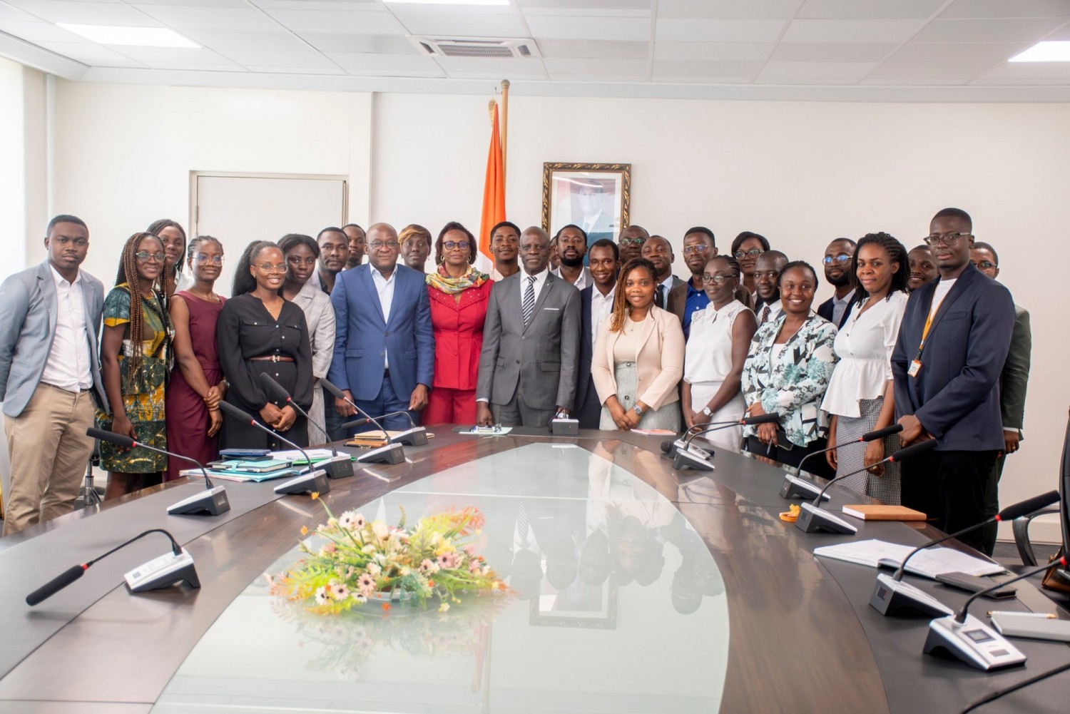 Côte d'Ivoire : Un groupe de docteurs recrutés en qualité d'assistants chefs de clinique,  le  ministre Diawara : « Il ne s'agit pas d'une finalité »