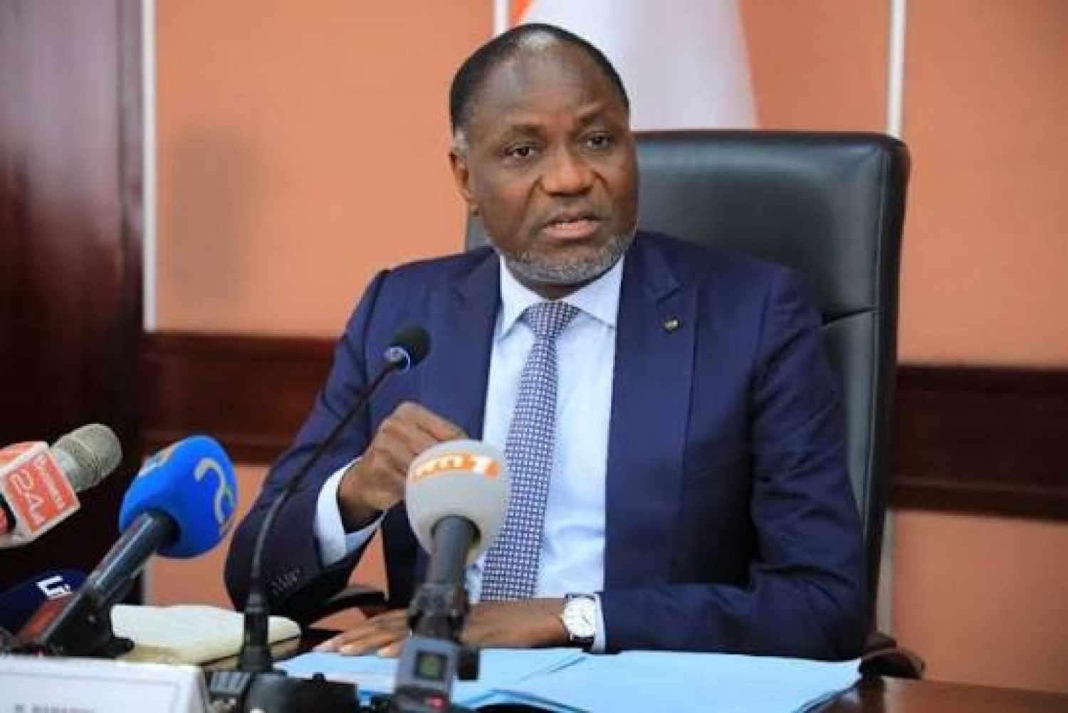 Côte d'Ivoire : Coupures persistantes de l'électricité, le gouvernement promet une amélioration progressive et des solutions durables