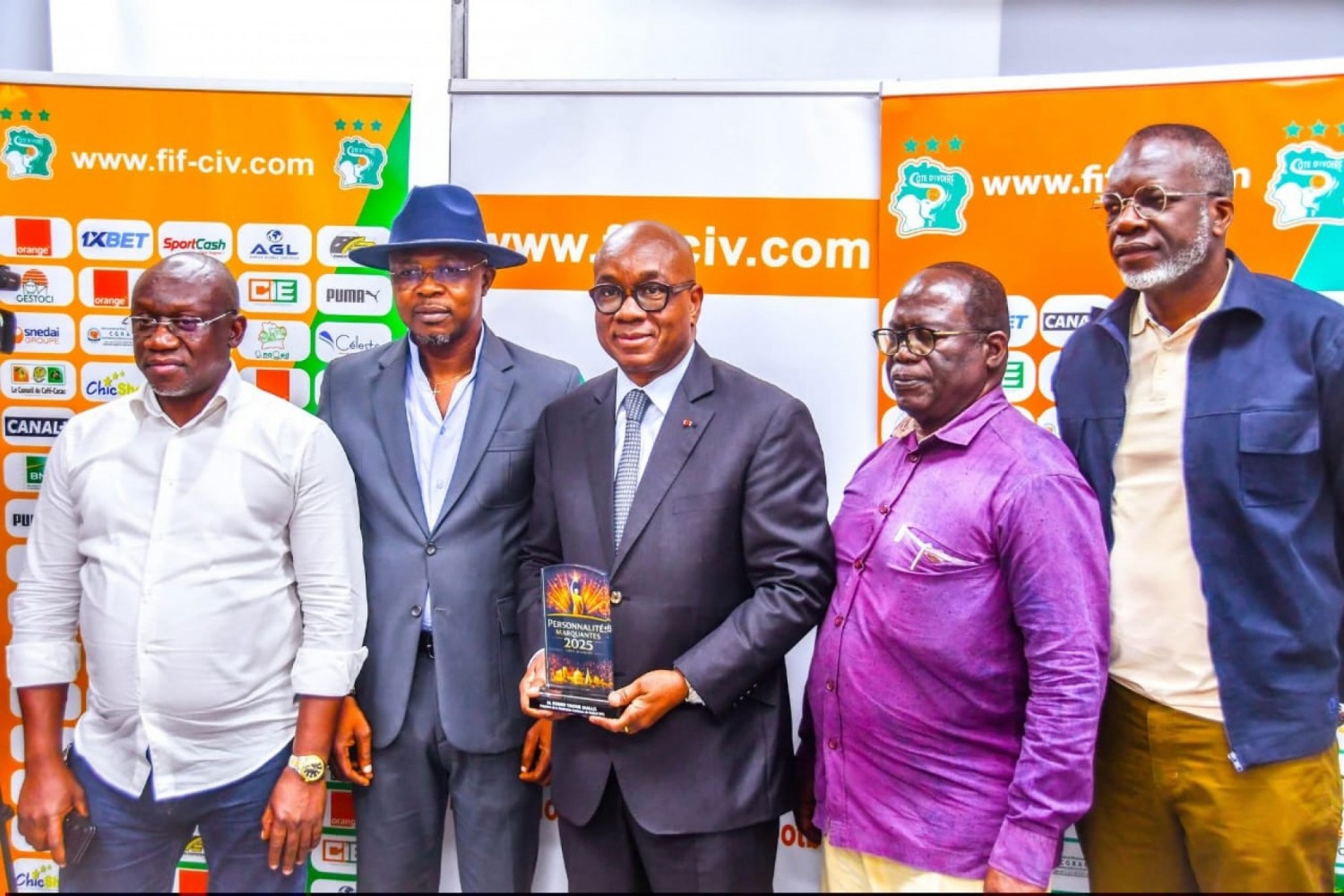 Côte d'Ivoire : Recevant un prix, Idriss Diallo invite les Ivoiriens à soutenir les éléphants, afin de hisser haut les couleurs du pays au Mondial