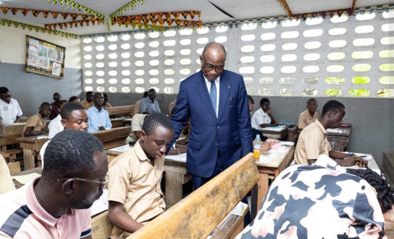 Côte d'Ivoire : Lancement des Epreuves Ecrites du BEPC-Session 2026, 606 285 candidats concernés, N'Guessan Koffi insiste sur une organisation rigoureuse