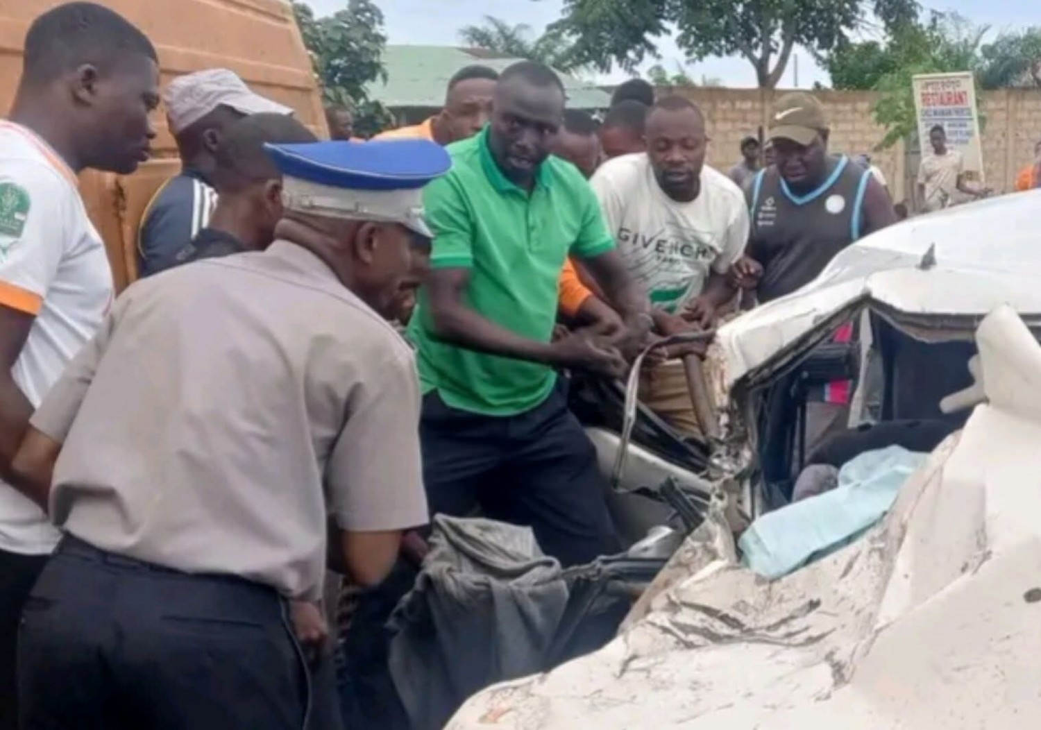 Côte d'Ivoire : Adiaké, un candidat au BEPC meurt dans un accident tragique en se rendant à son centre d'examen