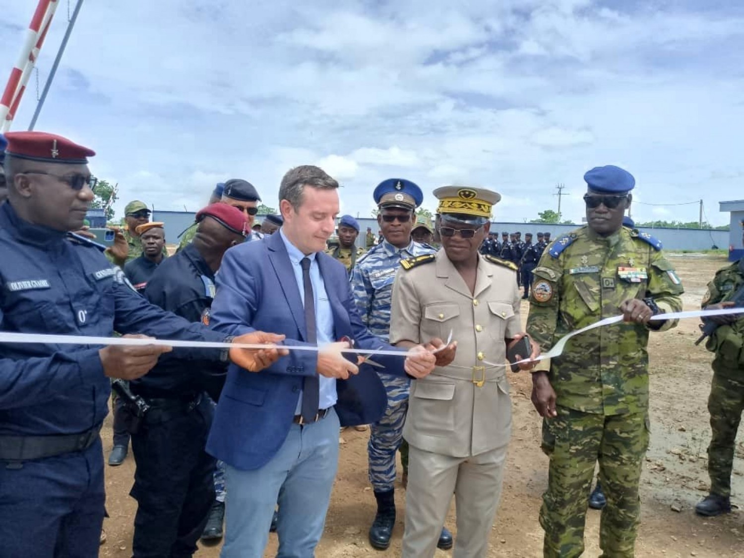 Côte d'Ivoire : Sécurisation du Nord-Est, une caserne de l'escadron mobile de la gendarmerie nationale inaugurée