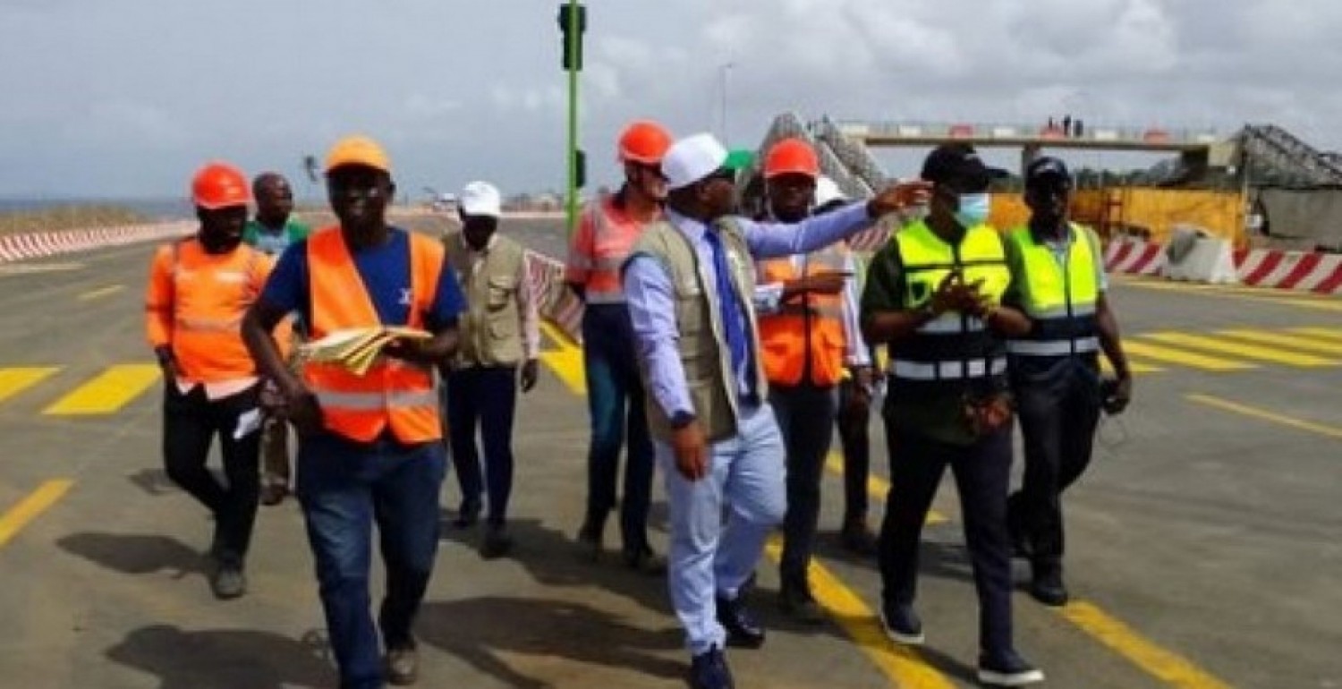 Côte d'Ivoire : Metro 1 d'Abidjan, visite d'inspection pour vérifier la conformité des aménagements réalisés au niveau du carrefour « Derrière Wharf » (Port-Bouët)